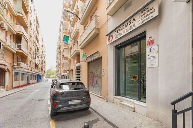 Gewerbe zu verkaufen in Figares, Granada Stadt - 184.900 € (Ref: 9837237)