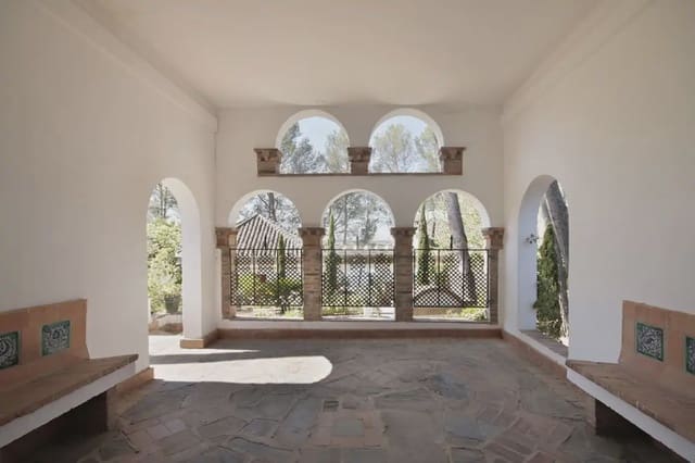 Villa til salg i Albolote med swimmingpool garage - € 550.000 (Ref: 9837238)