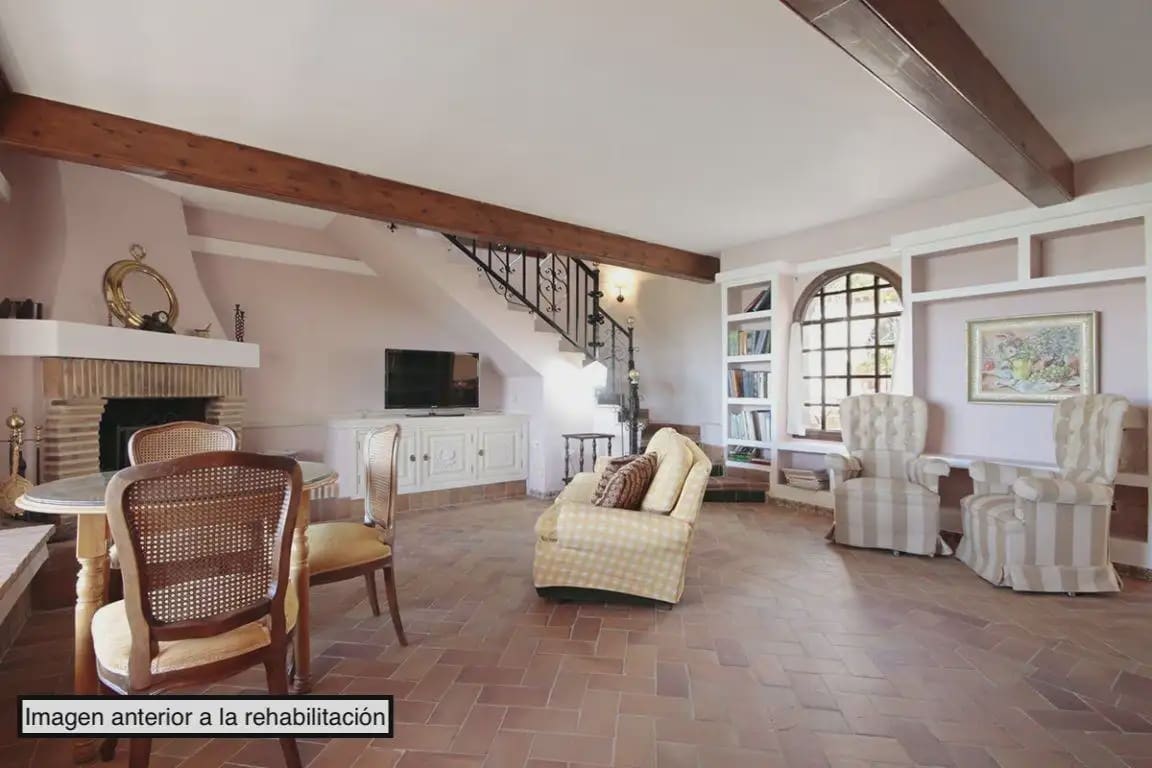 Villa for sale in Albolote with pool garage - € 550,000 (Ref: 9837238)