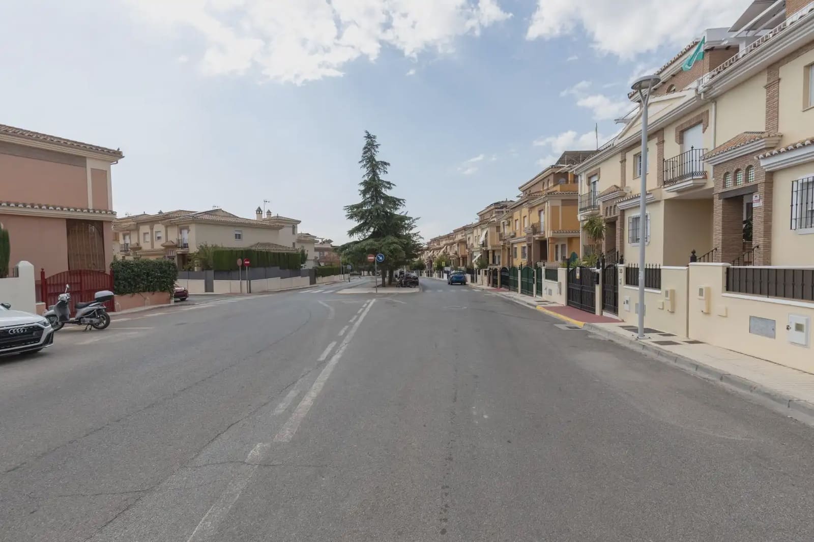Finca/Casa Rural en Peligros en venta - 169.000 € (Ref: 9837241)