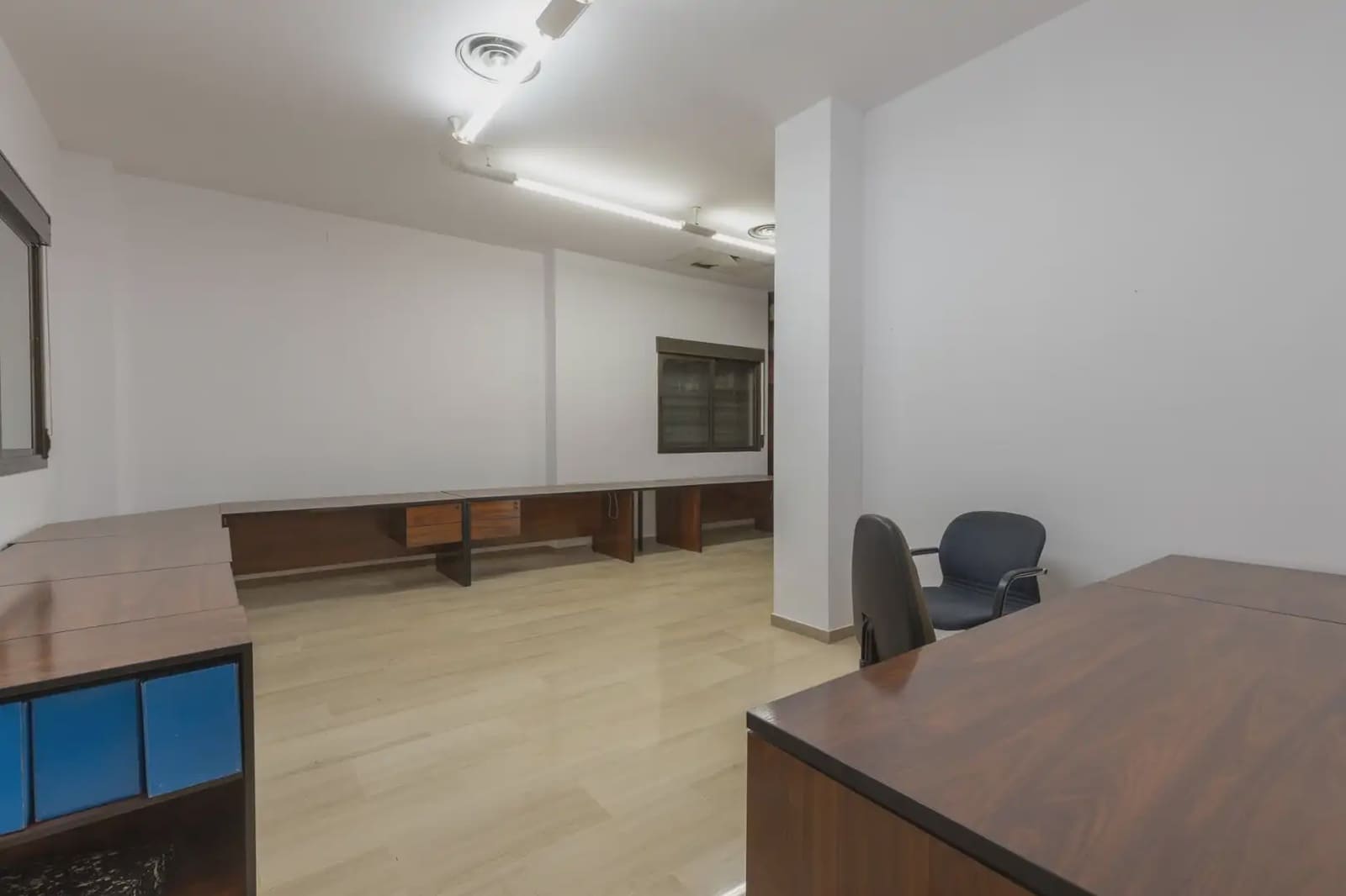 Erhverv til salg i Granada by - € 1.350.000 (Ref: 9837243)