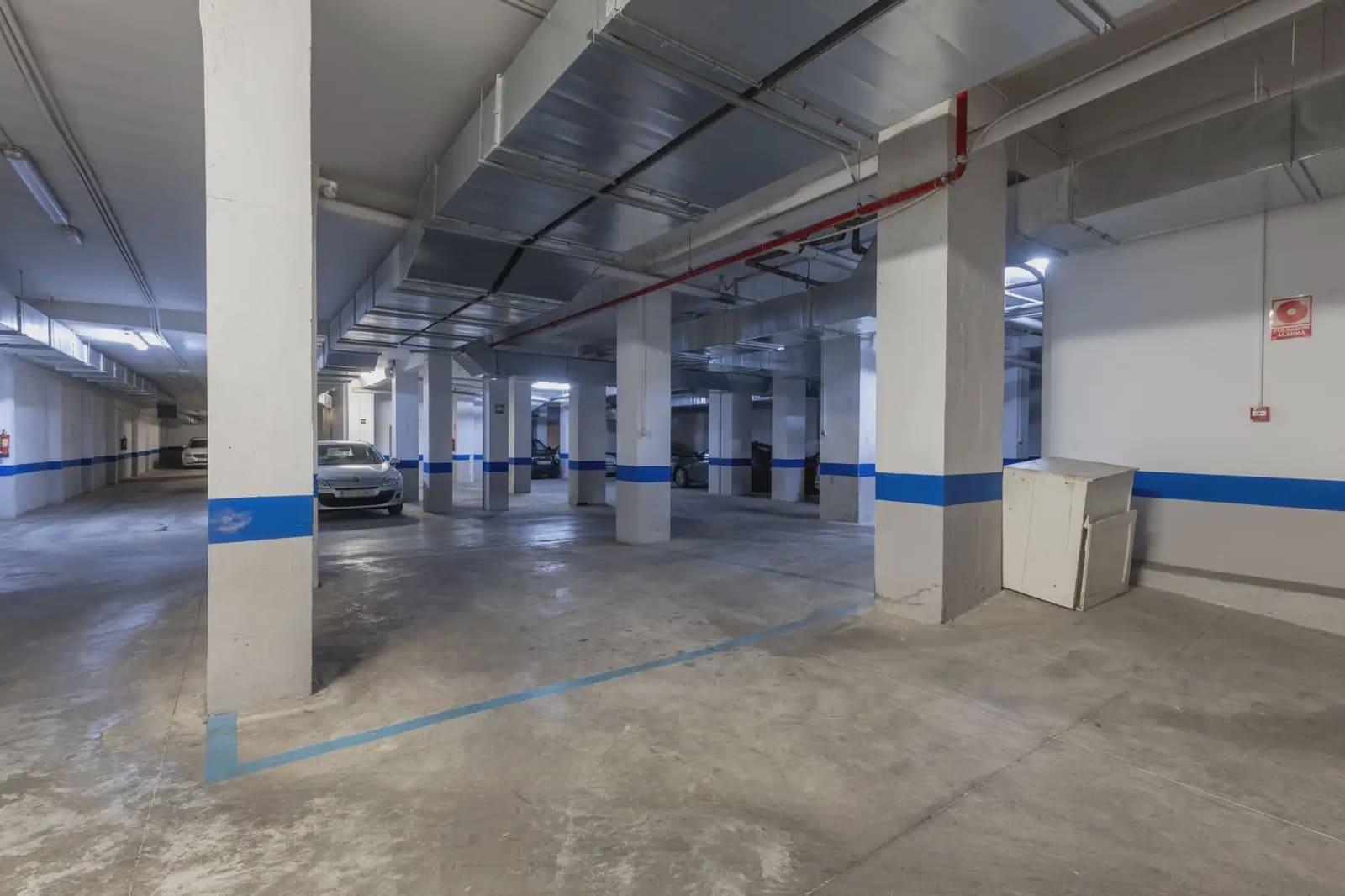 Garage for sale in Granada city - € 30,000 (Ref: 9837245)