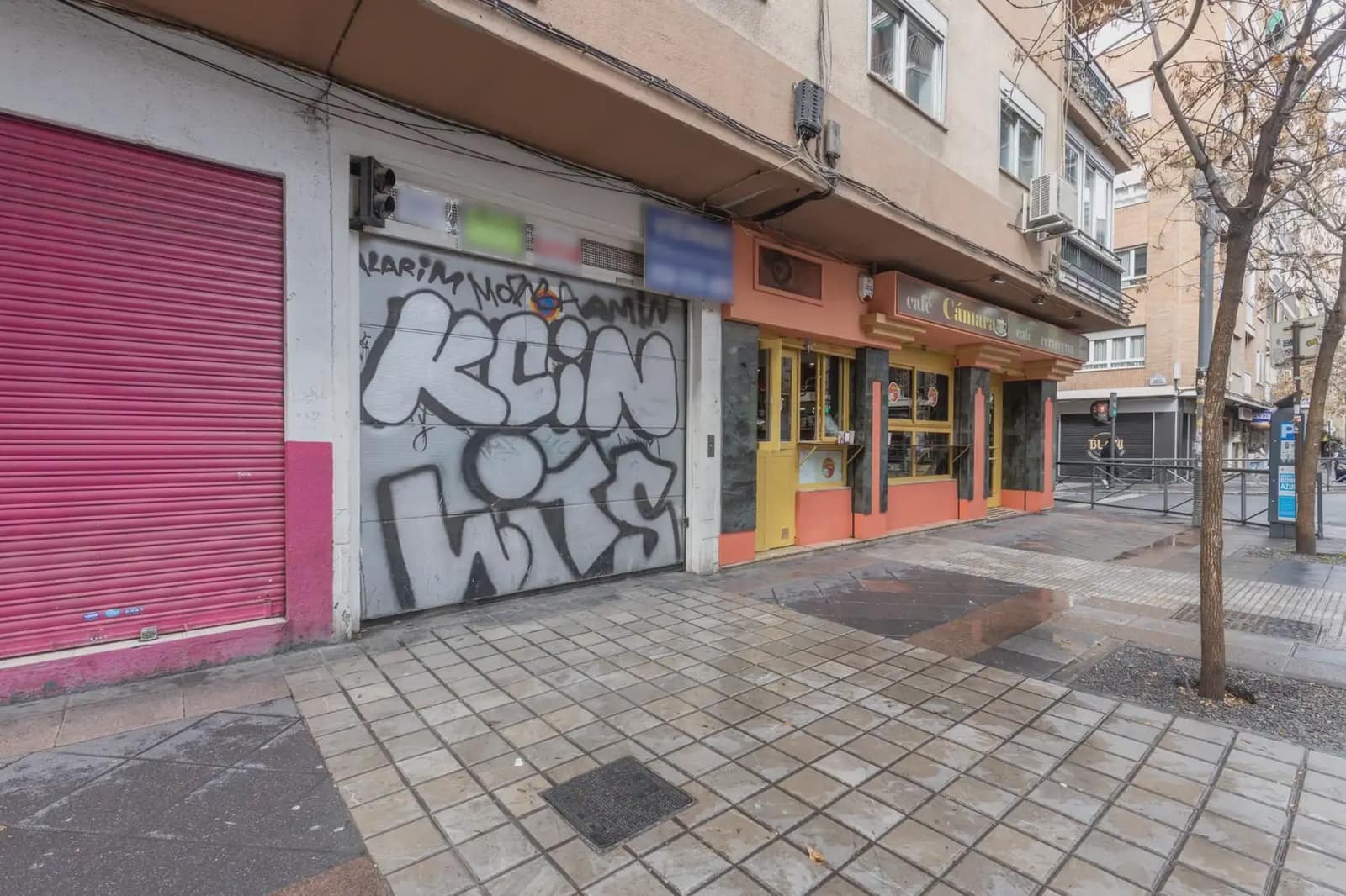 Garage for sale in Granada city - € 30,000 (Ref: 9837245)