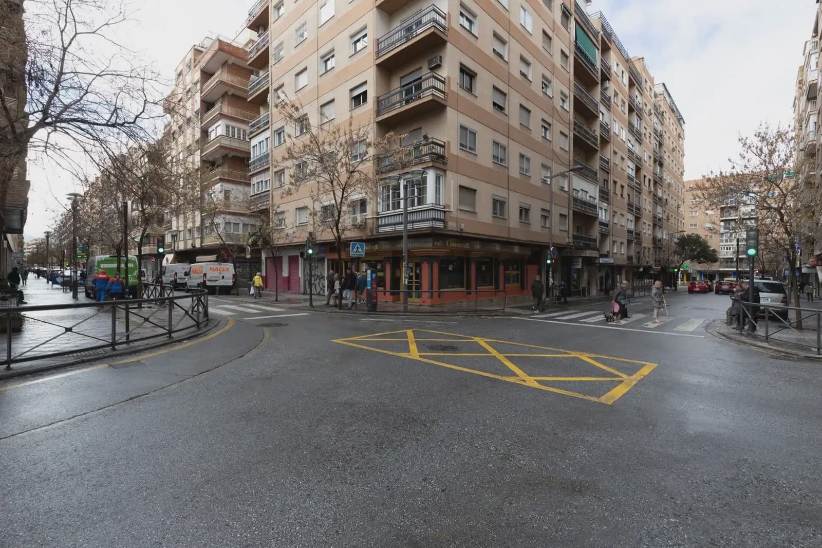 Garage for sale in Granada city - € 30,000 (Ref: 9837245)