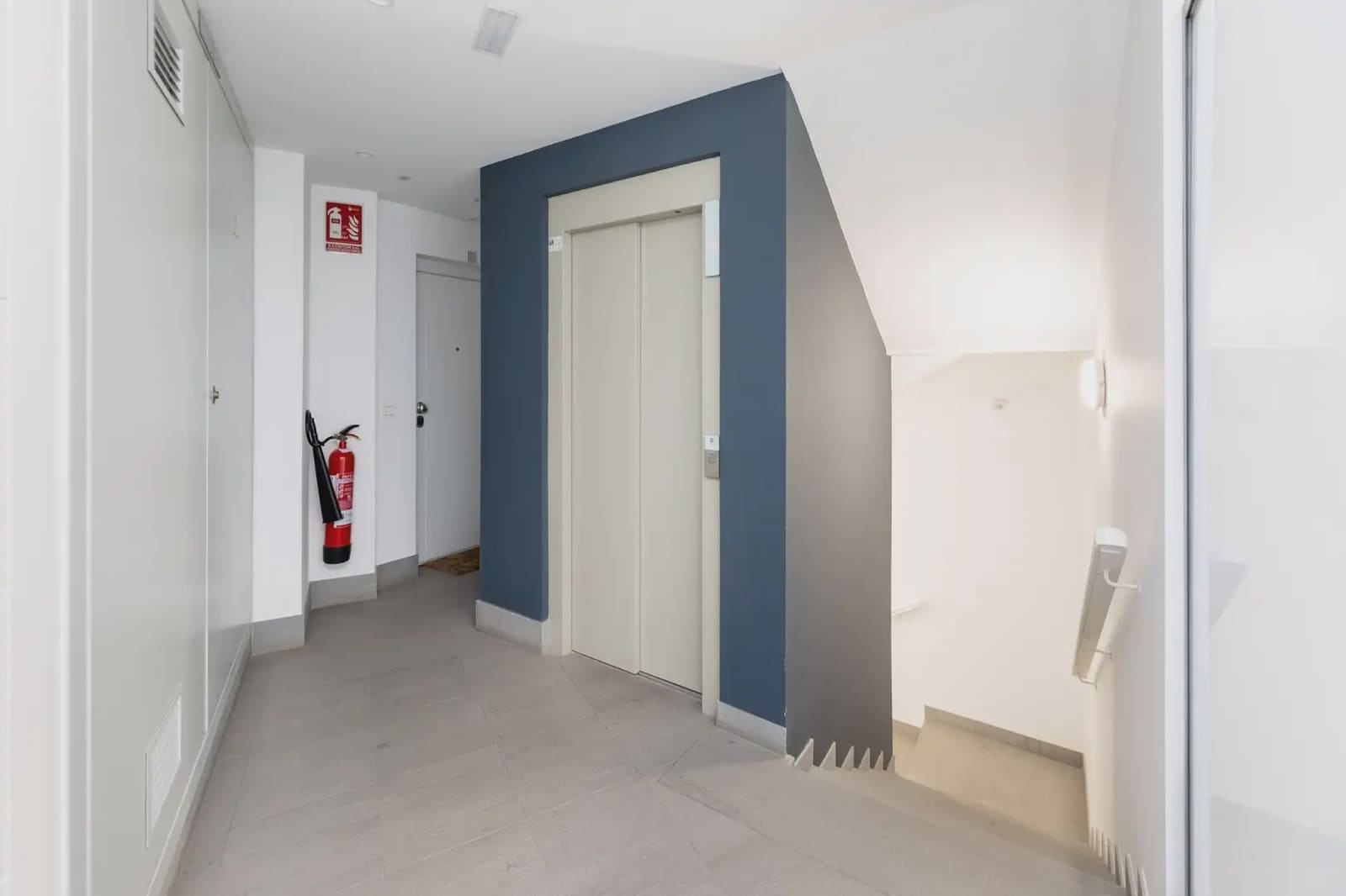 Mieszkanie na sprzedaż w Miasto Grenada z garażem - 590 000 € (Ref: 9837247)