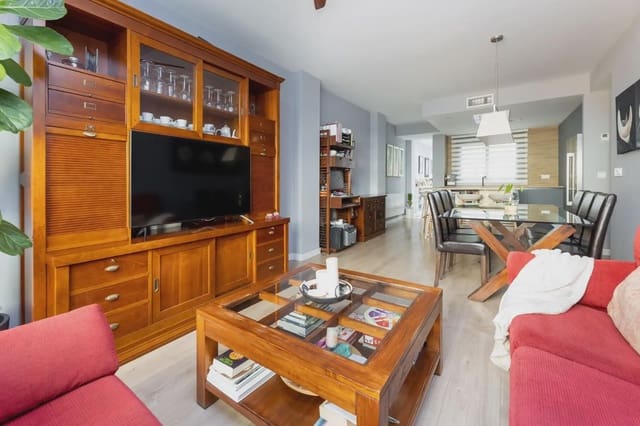 Mieszkanie na sprzedaż w Camino de Ronda - Rosaleda, Miasto Grenada z garażem - 590 000 € (Ref: 9837247)