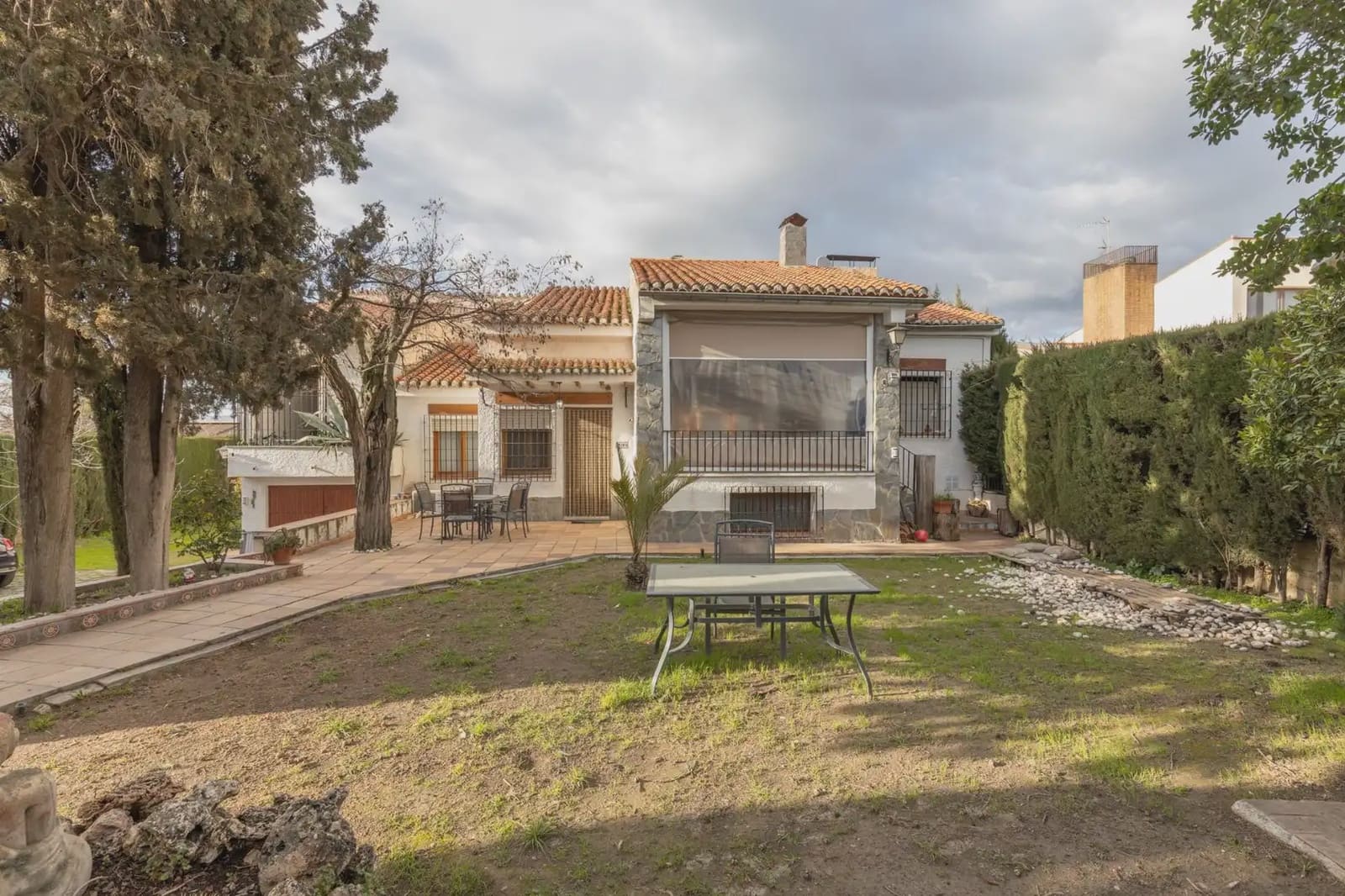 Moradia para venda em Las Gabias com garagem - 415 000 € (Ref: 9837250)