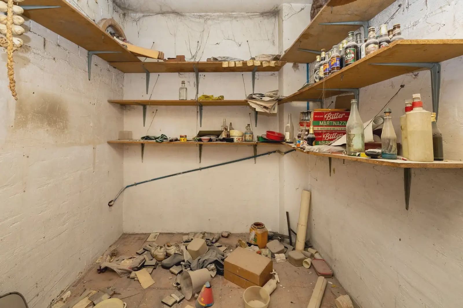 Kommersiell til salgs i Granada by - € 65 000 (Ref: 9837254)