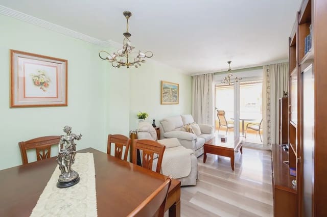 Leilighet til salgs i Pajaritos - Plaza de Toros, Granada by med garasje - € 385 000 (Ref: 9837258)