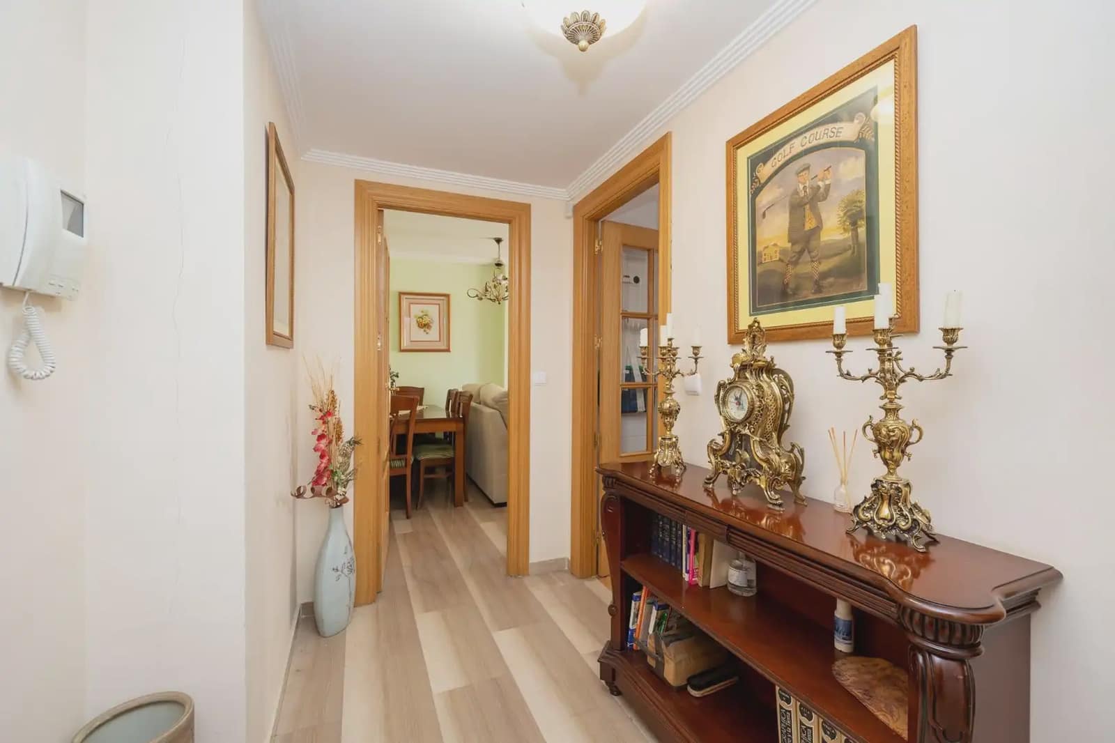 Lägenhet till salu i Granada stad med garage - 385 000 € (Ref: 9837258)