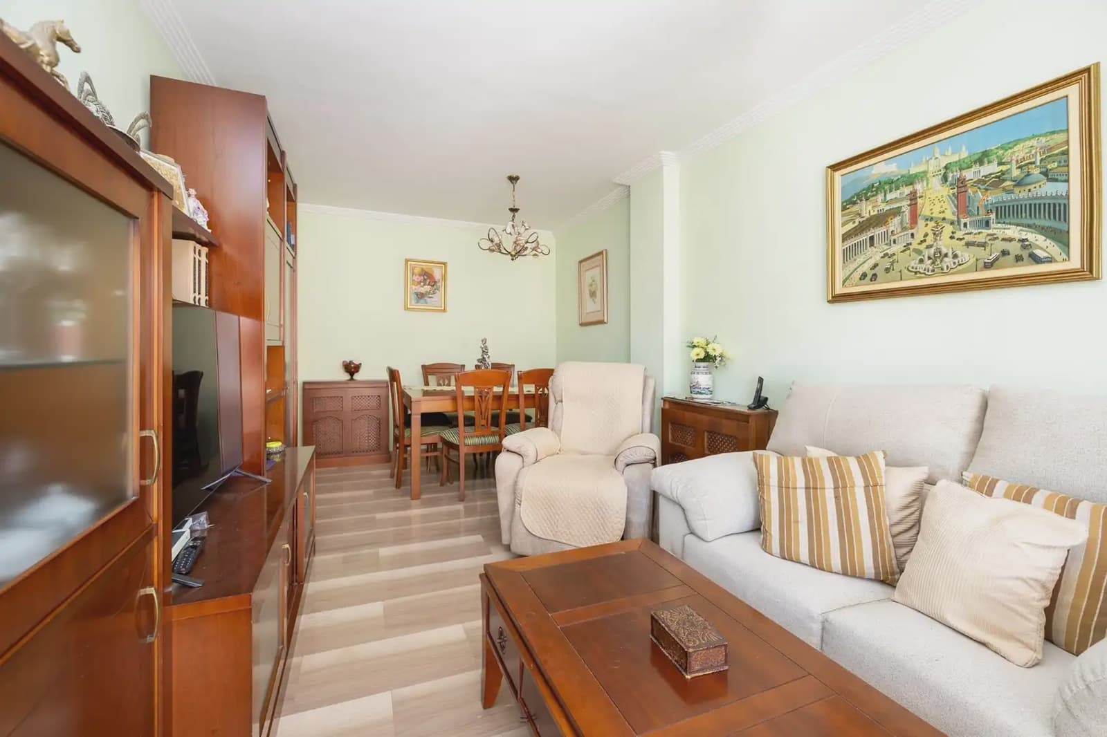 Lägenhet till salu i Granada stad med garage - 385 000 € (Ref: 9837258)