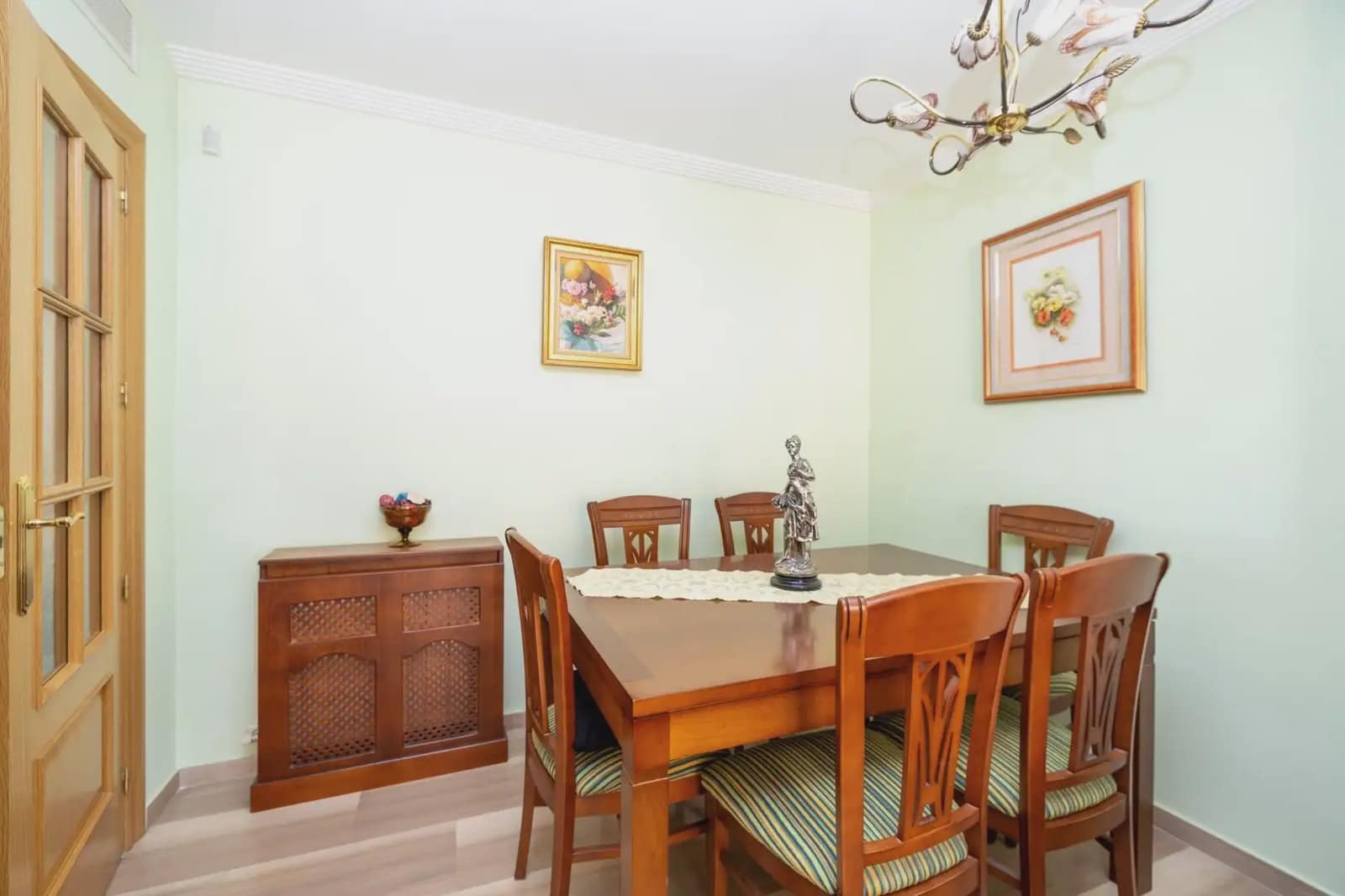 Lägenhet till salu i Granada stad med garage - 385 000 € (Ref: 9837258)