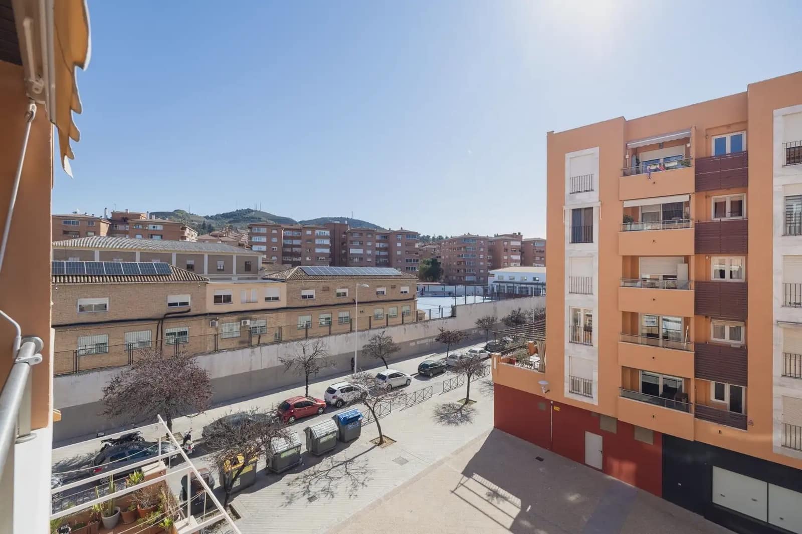 Lägenhet till salu i Granada stad med garage - 385 000 € (Ref: 9837258)