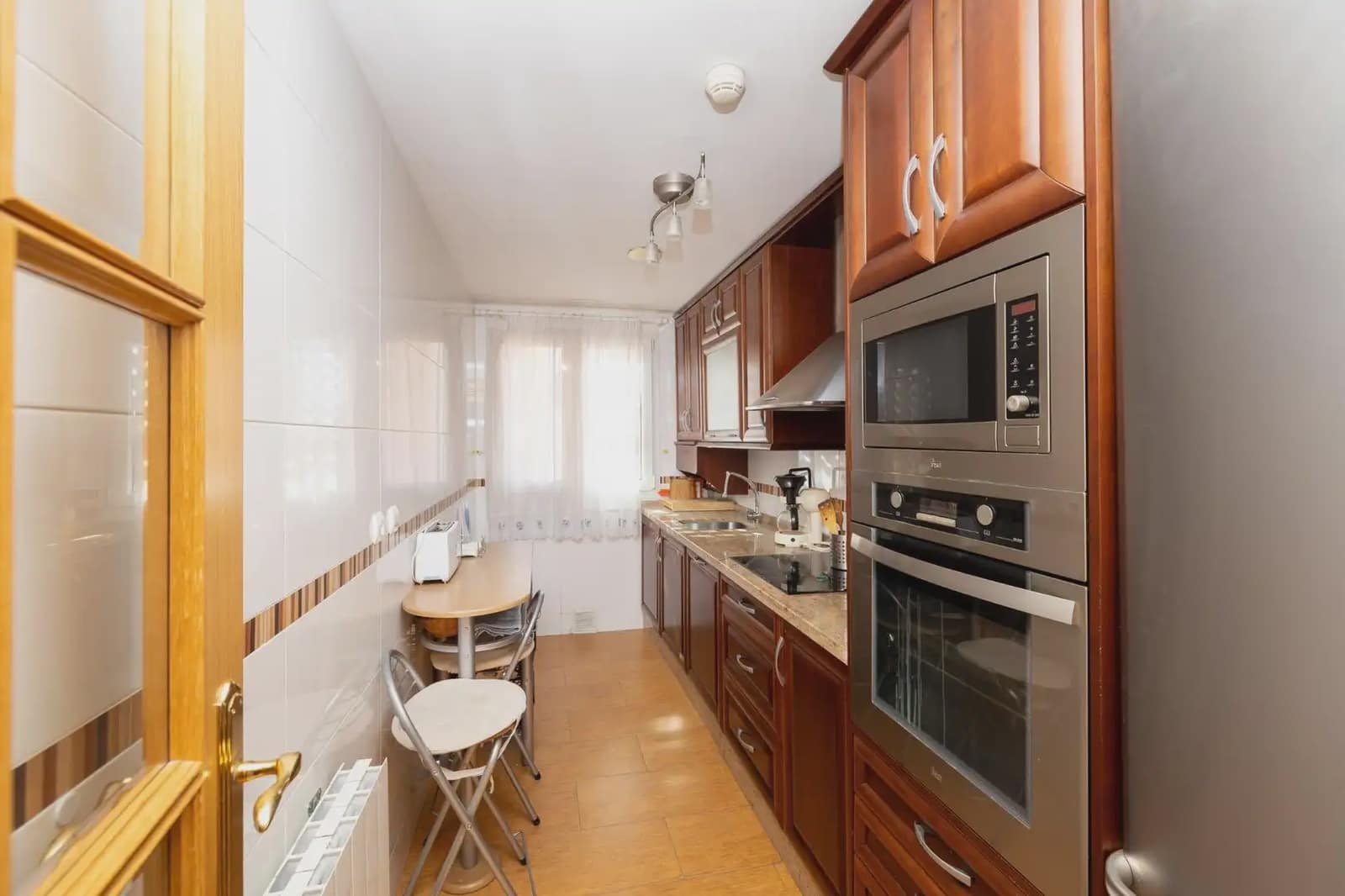 Lägenhet till salu i Granada stad med garage - 385 000 € (Ref: 9837258)