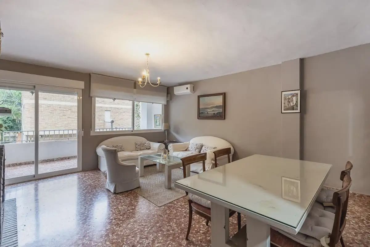 Flat for sale in Almunecar with garage - € 410,000 (Ref: 9837259)