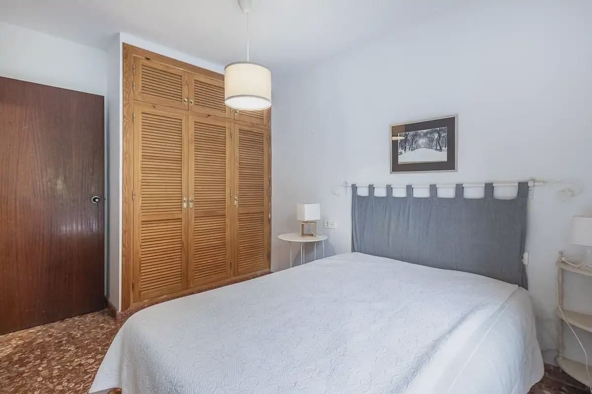 Flat for sale in Almunecar with garage - € 410,000 (Ref: 9837259)