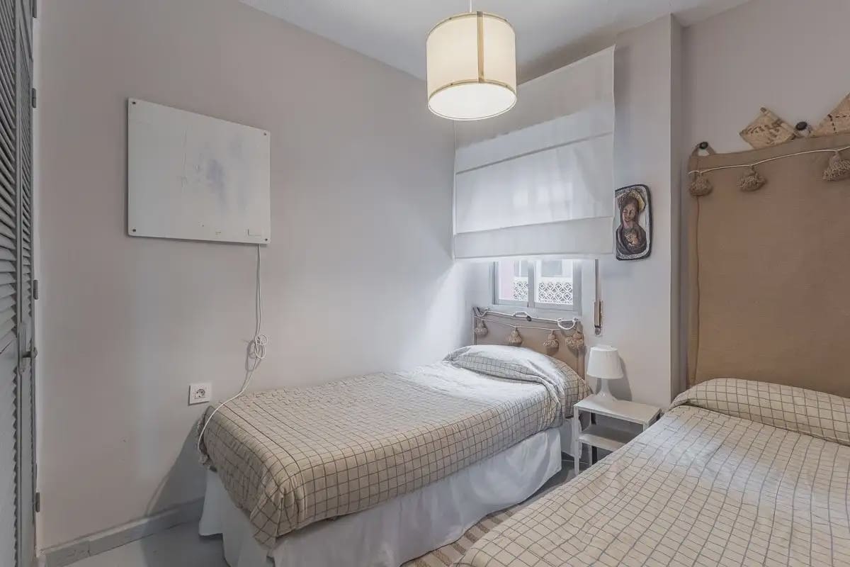 Flat for sale in Almunecar with garage - € 410,000 (Ref: 9837259)