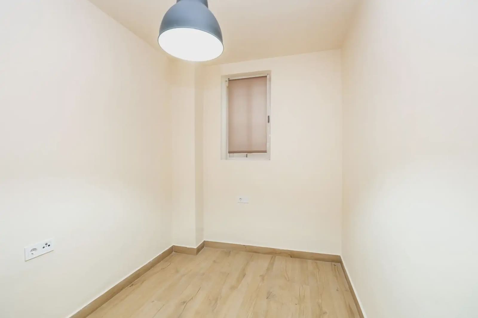 Lägenhet till salu i Granada stad - 189 000 € (Ref: 9837260)