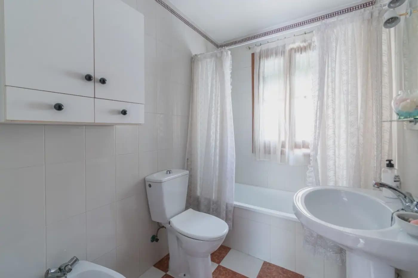 Townhouse for sale in Illora - € 72,000 (Ref: 9837264)