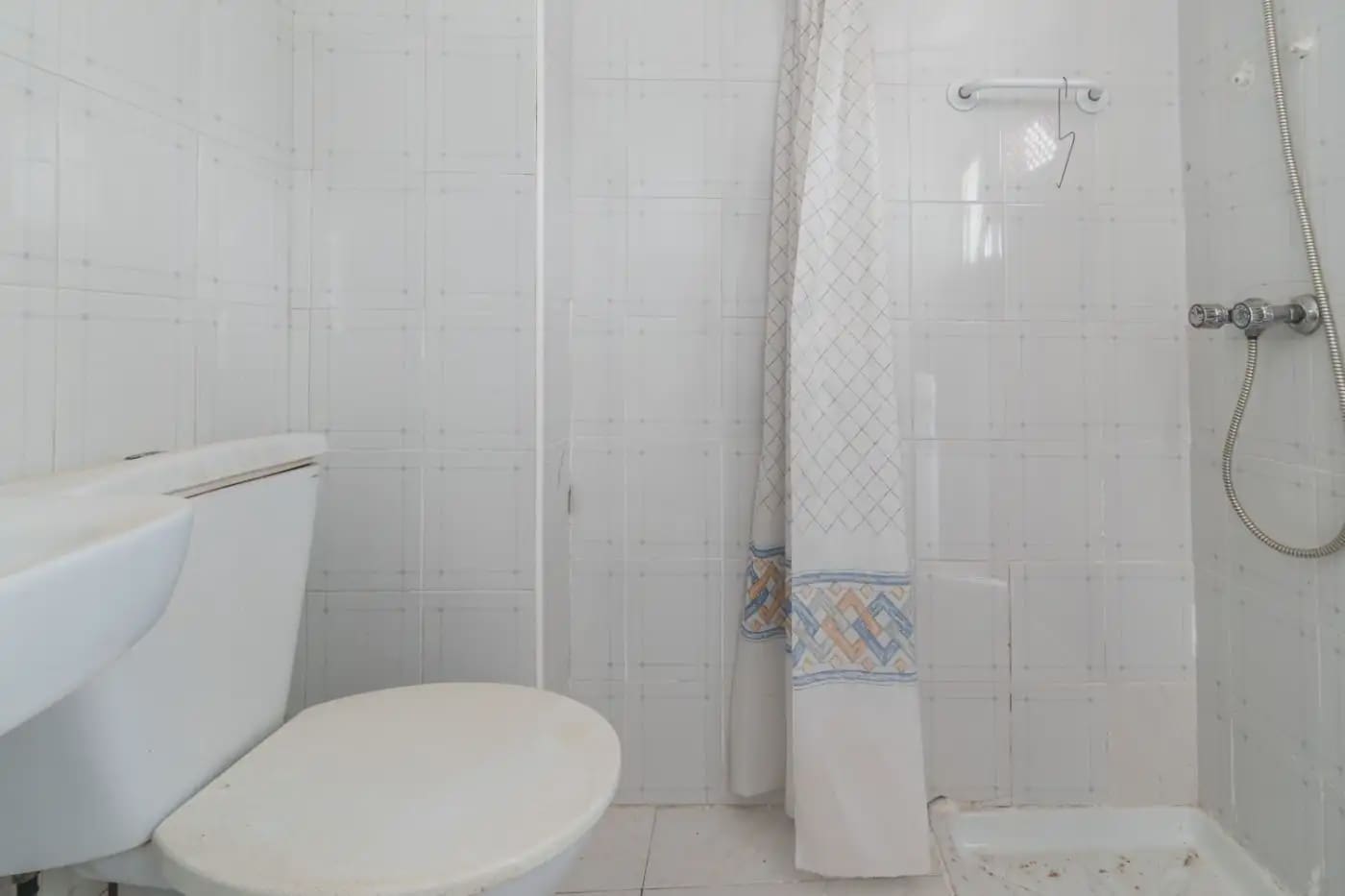 Townhouse for sale in Illora - € 72,000 (Ref: 9837264)