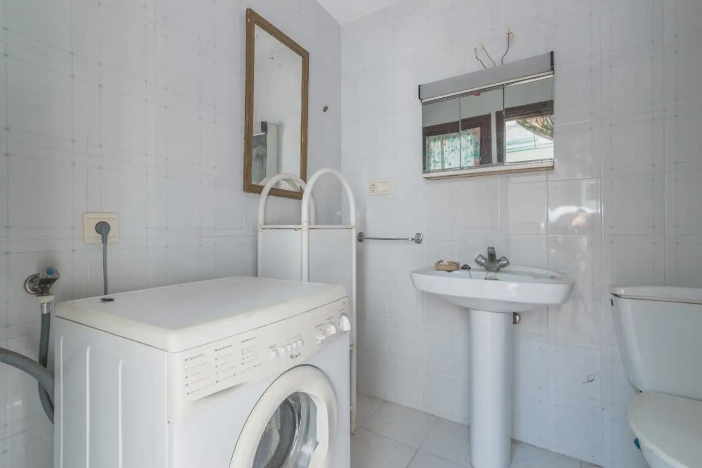 Townhouse for sale in Illora - € 72,000 (Ref: 9837264)