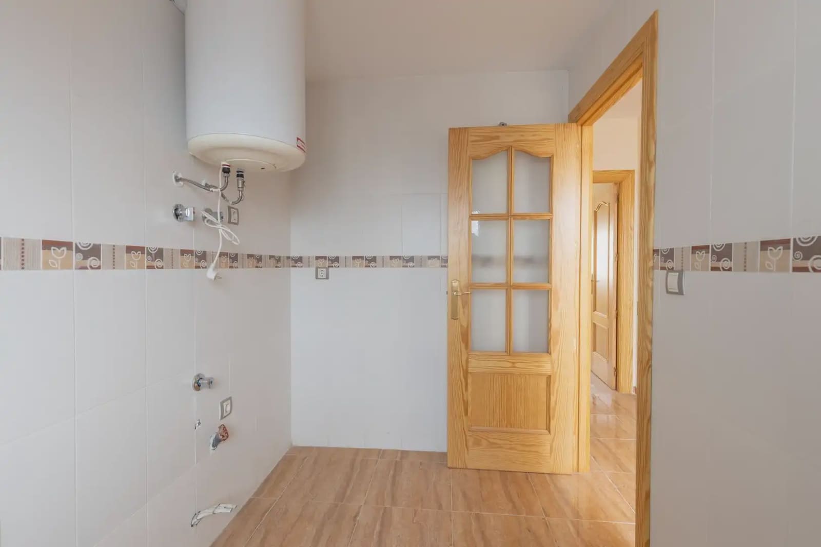 Lejlighed til salg i Guevejar med garage - € 125.000 (Ref: 9837265)