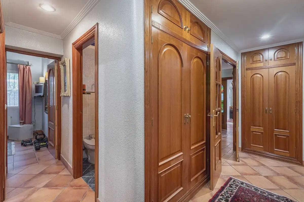 Villa for sale in Almunecar with pool garage - € 1,350,000 (Ref: 9837267)