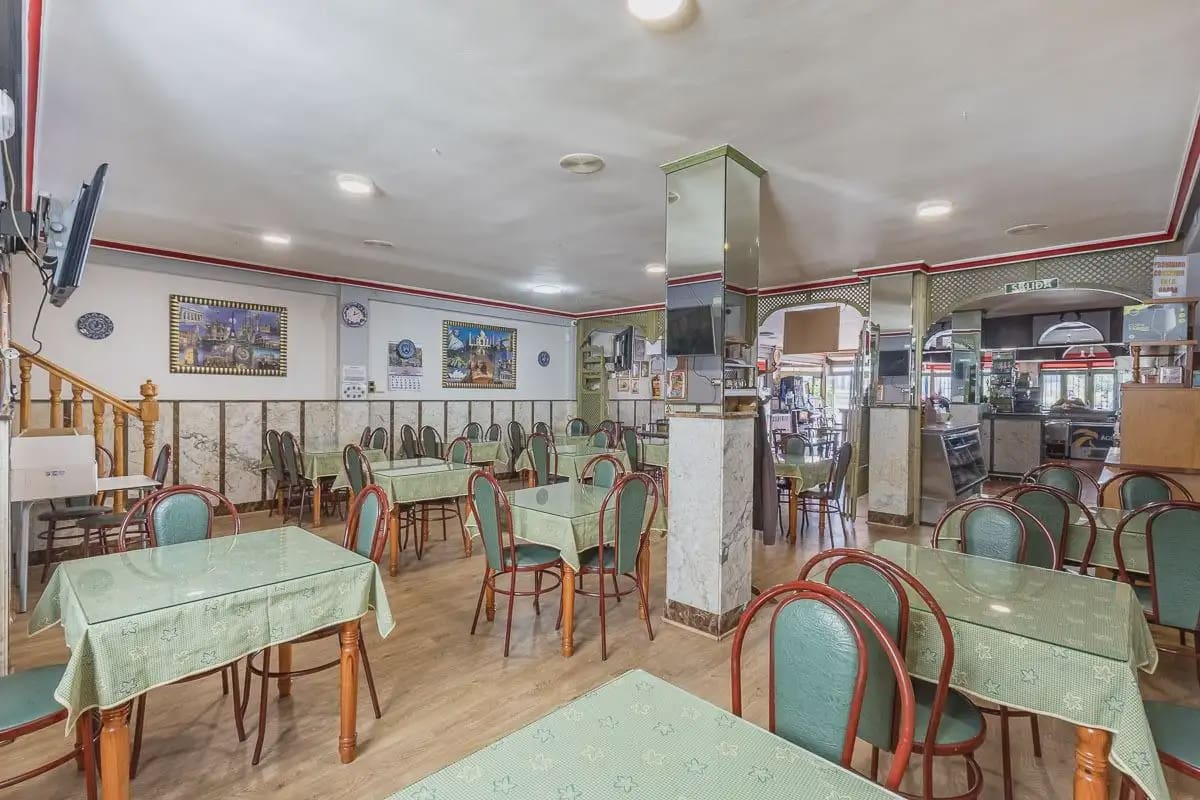 Kommersiell til salgs i Atarfe - € 450 000 (Ref: 9837268)