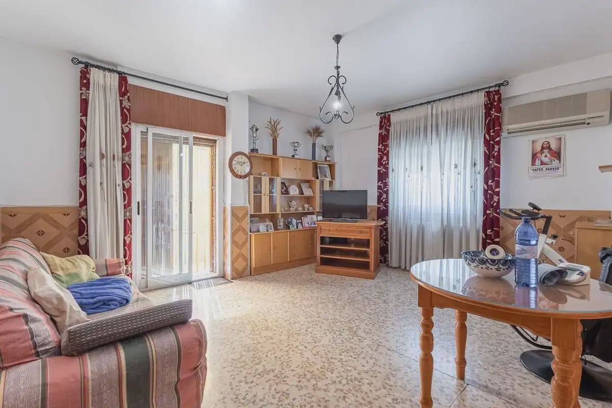 Kommersiell til salgs i Atarfe - € 450 000 (Ref: 9837268)