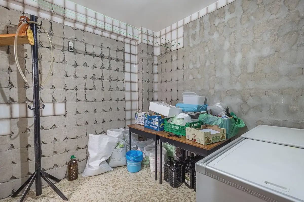 Kommersiell til salgs i Atarfe - € 450 000 (Ref: 9837268)