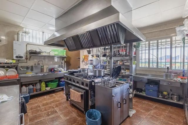 Kommersiell til salgs i Atarfe - € 450 000 (Ref: 9837268)