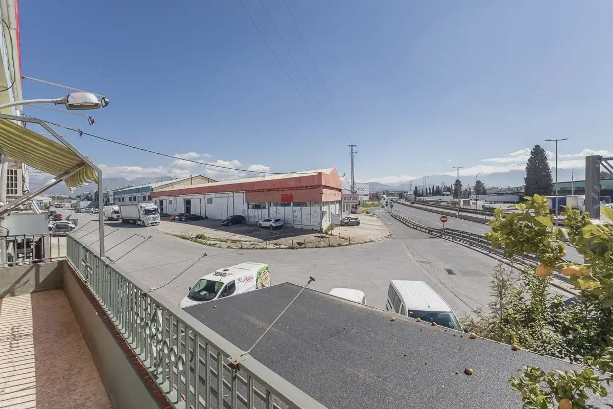 Kommersiell til salgs i Atarfe - € 450 000 (Ref: 9837268)