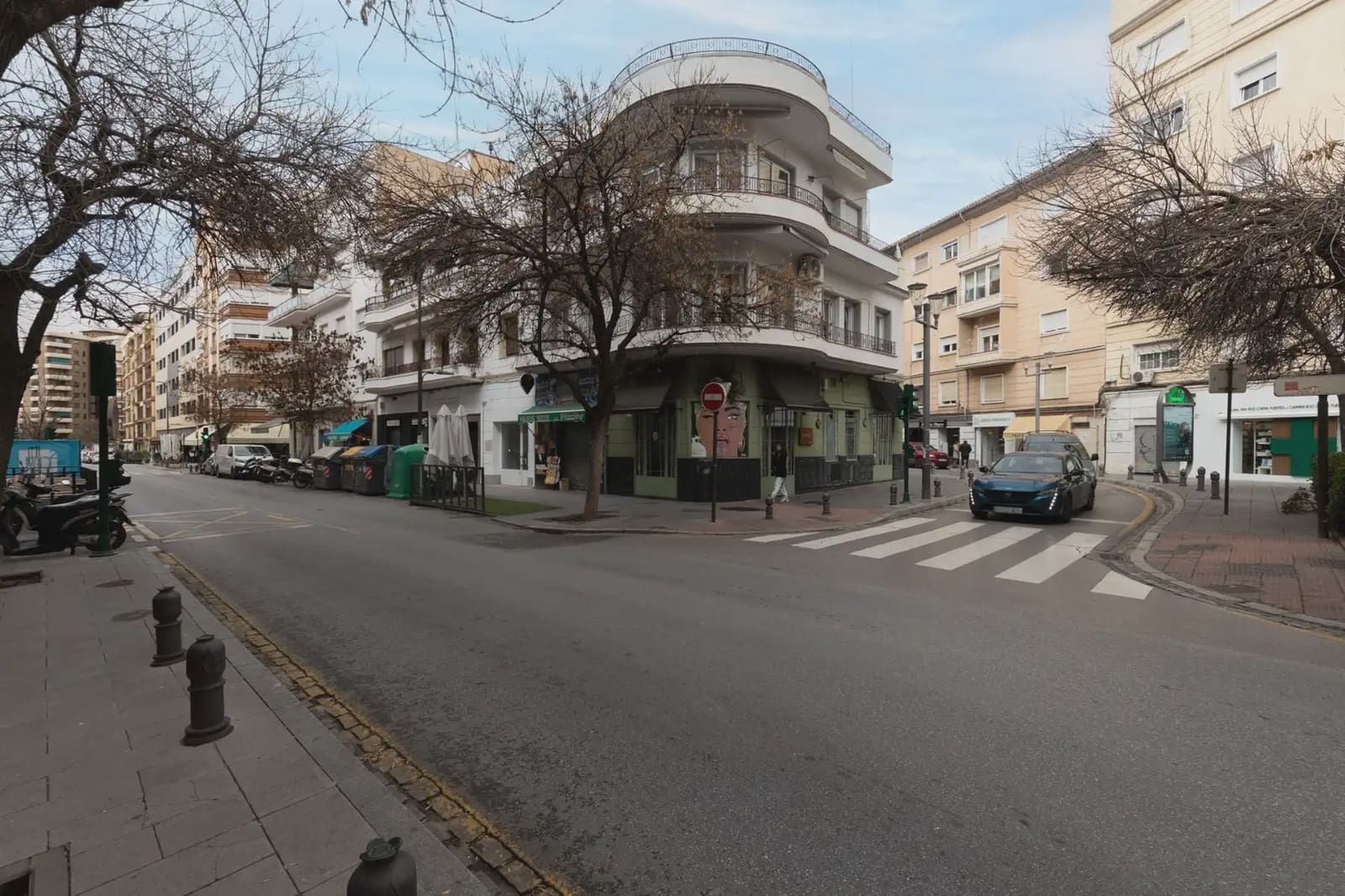Flat for sale in Granada city - € 499,000 (Ref: 9837270)
