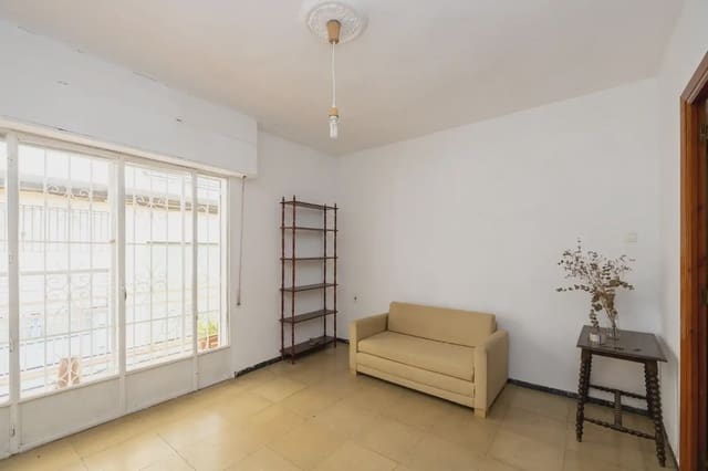 Leilighet til salgs i San Matías - Realejo, Granada by - € 230 000 (Ref: 9837271)