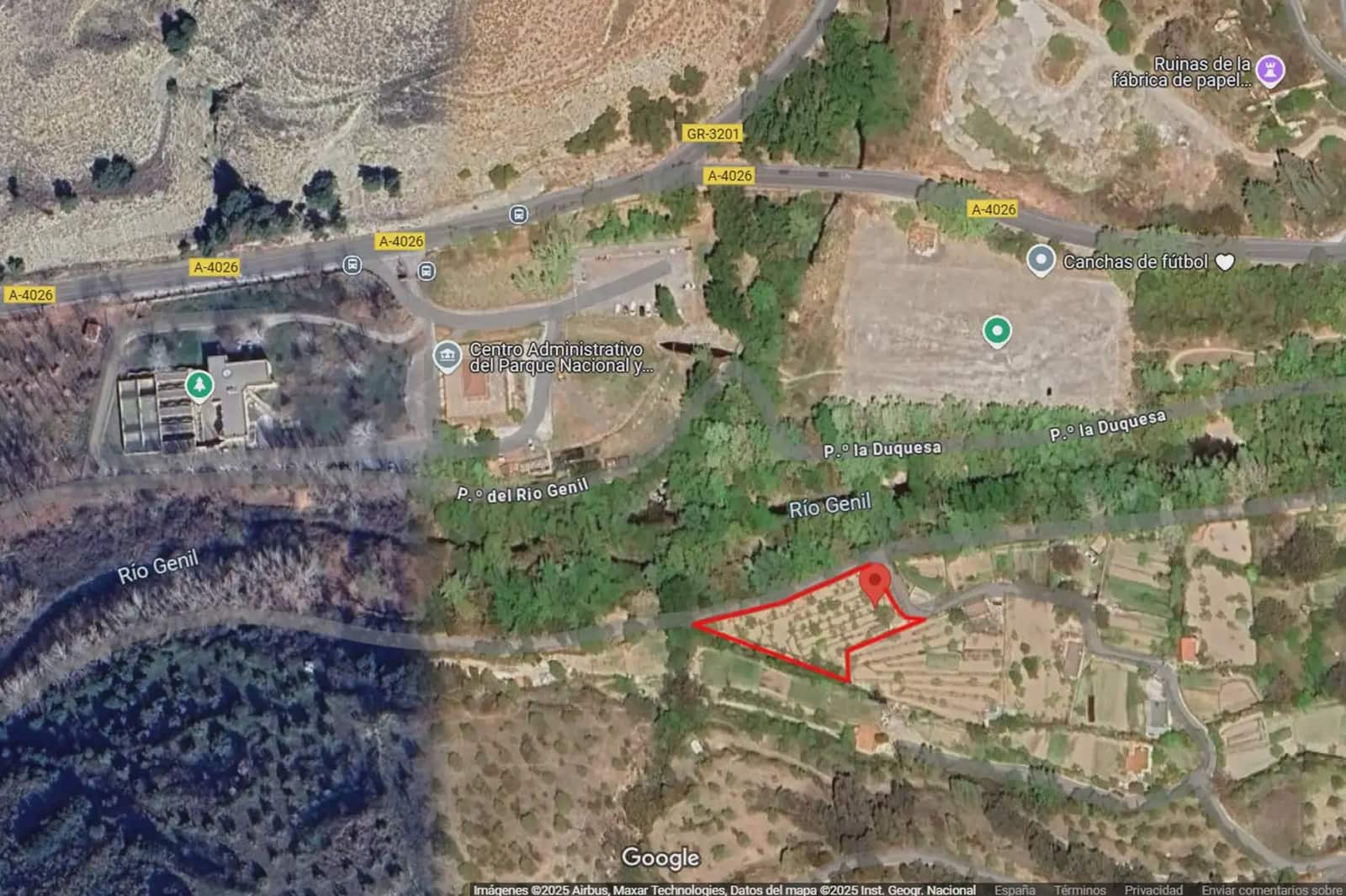 Grunde uden byggetilladelser til salg i Pinos Genil - € 138.000 (Ref: 9837273)