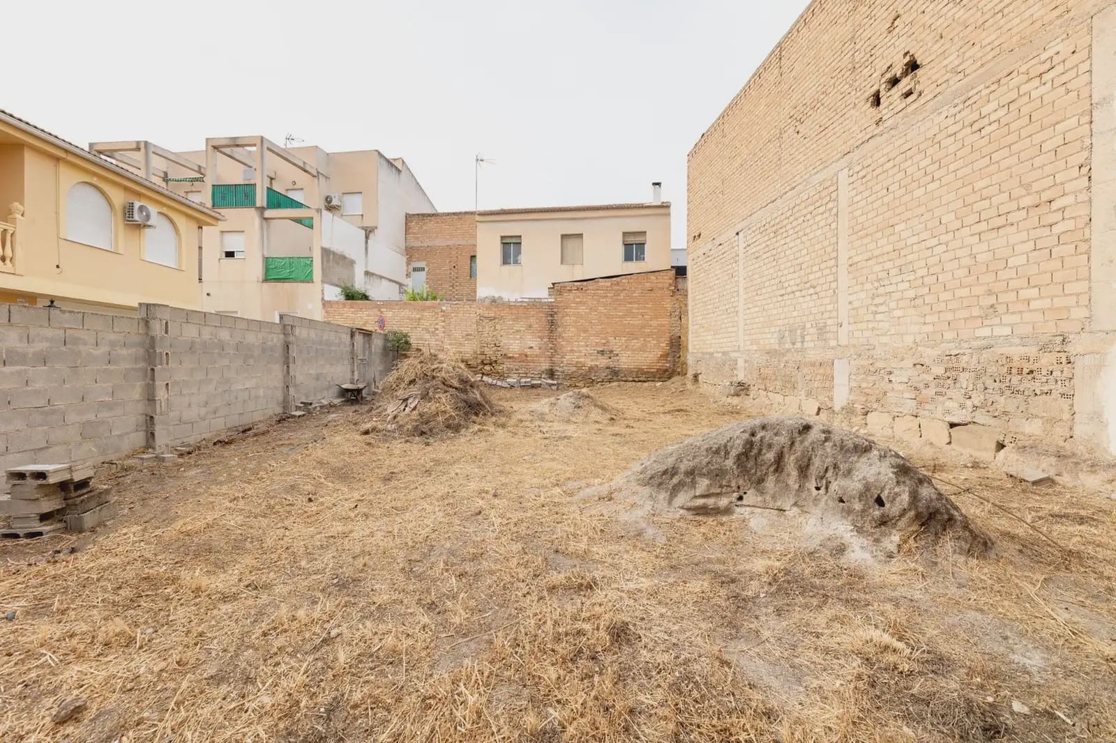 Building Plot for sale in Las Gabias - € 78,000 (Ref: 9837274)