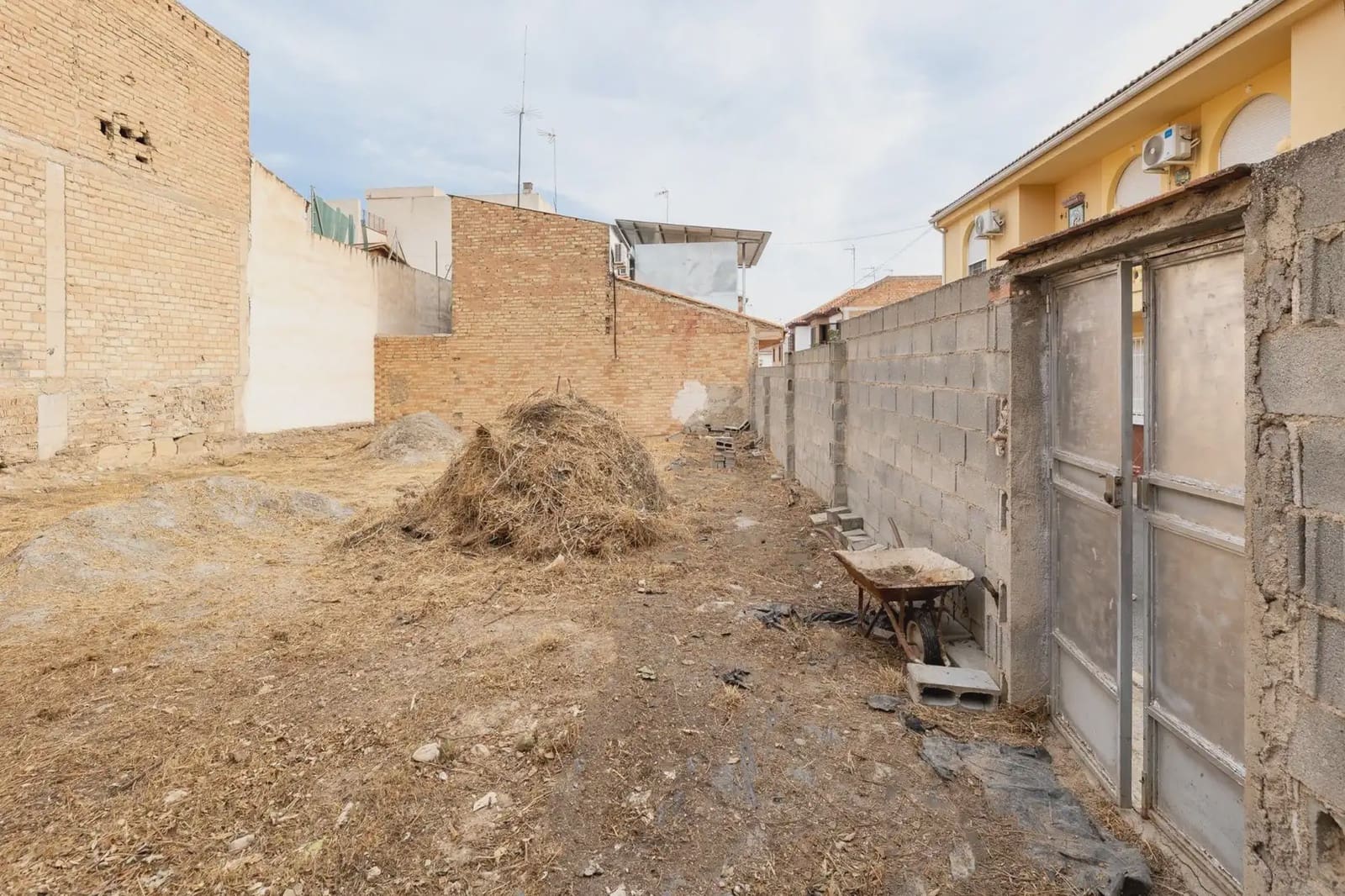 Building Plot for sale in Las Gabias - € 78,000 (Ref: 9837274)
