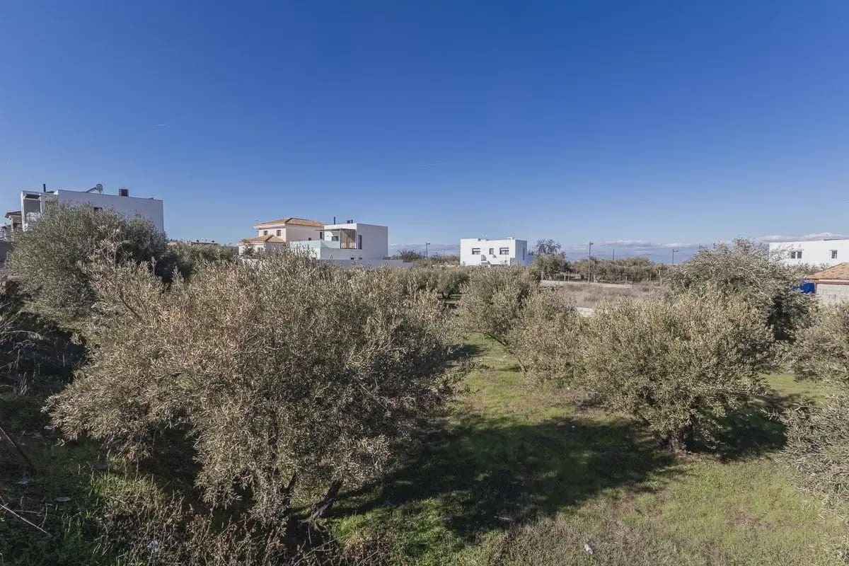 Byggetomt til salgs i La Zubia - € 100 000 (Ref: 9837275)