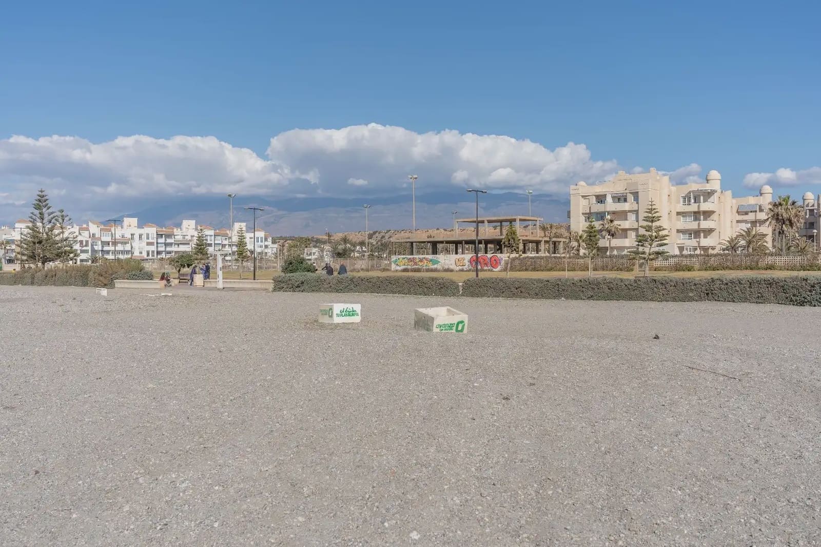 Flat for sale in El Ejido - € 205,000 (Ref: 9837276)