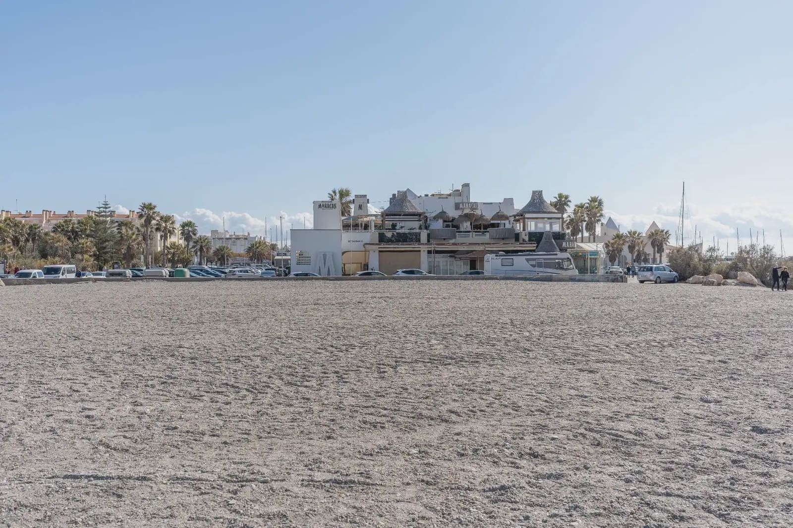 Flat for sale in El Ejido - € 205,000 (Ref: 9837276)