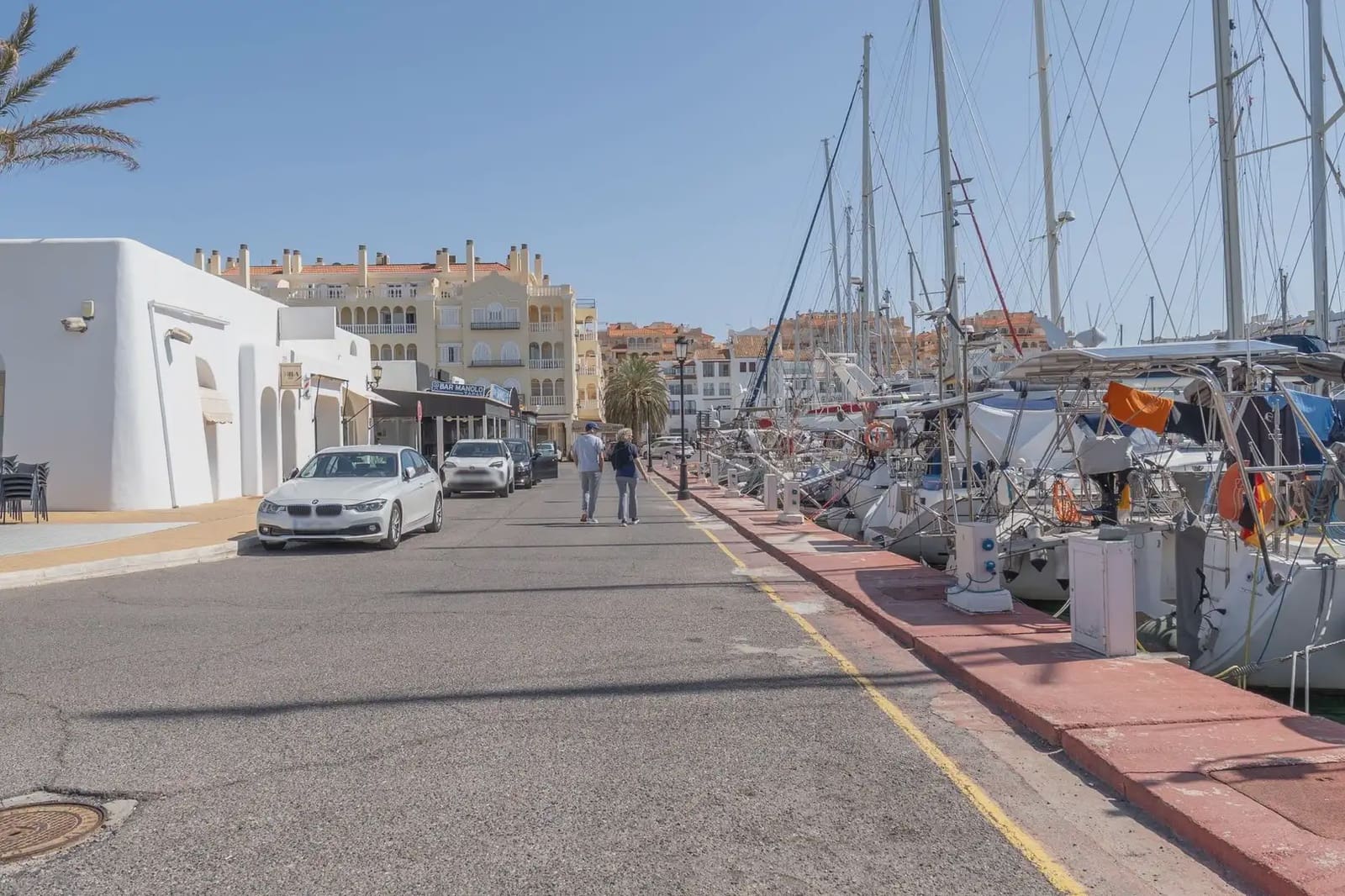 Flat for sale in El Ejido - € 205,000 (Ref: 9837276)
