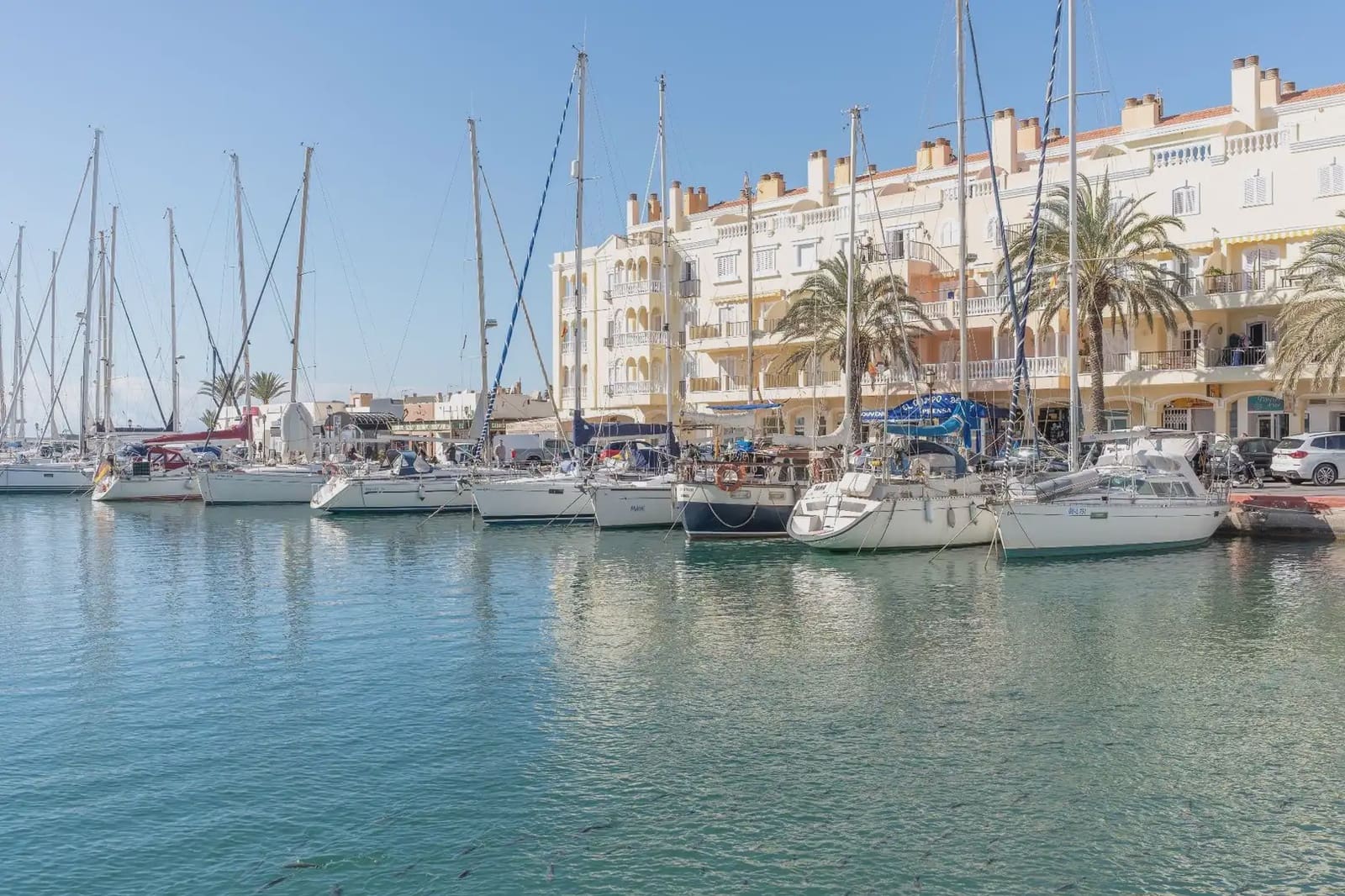 Flat for sale in El Ejido - € 205,000 (Ref: 9837276)