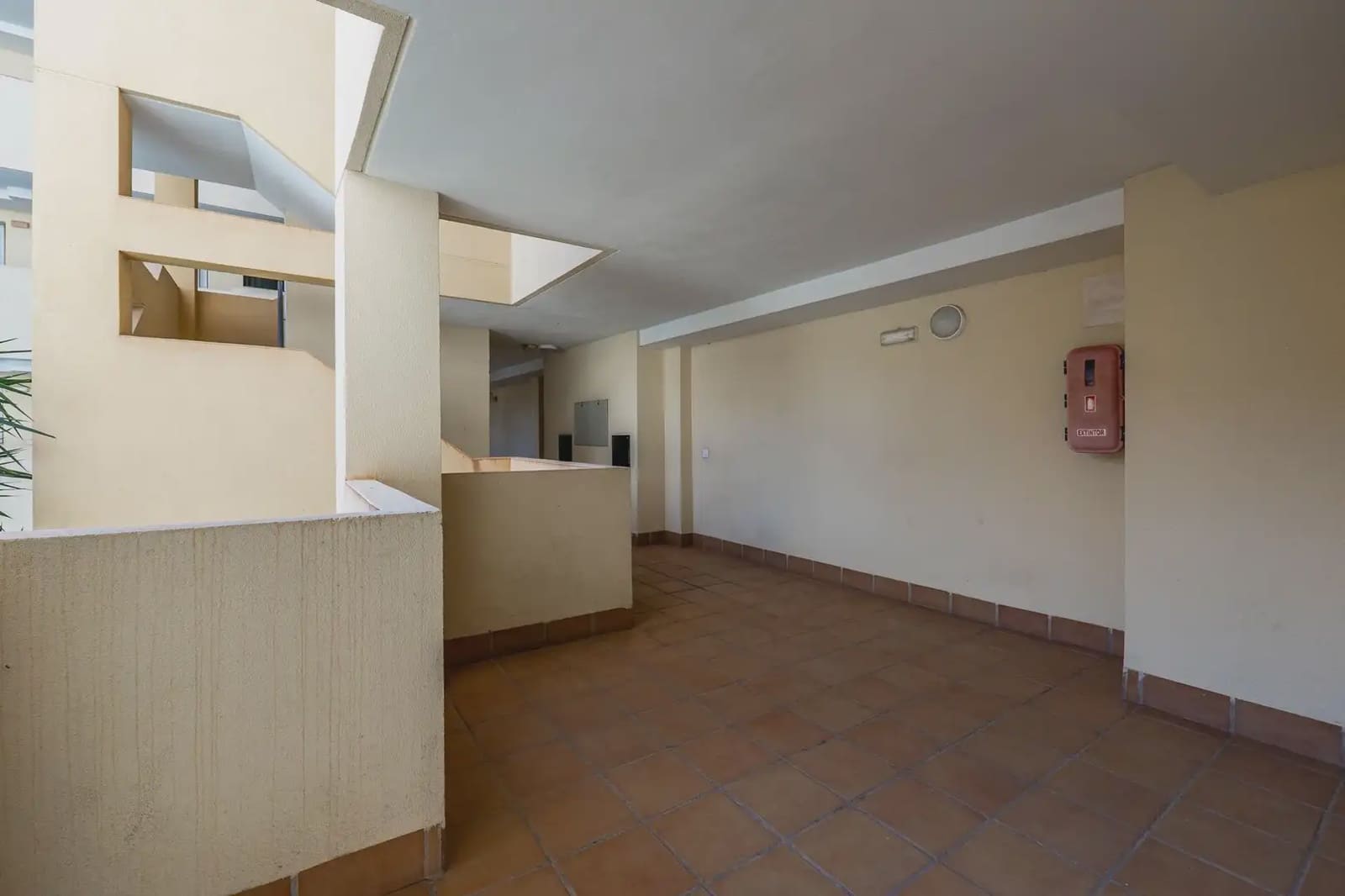 Flat for sale in El Ejido - € 205,000 (Ref: 9837276)
