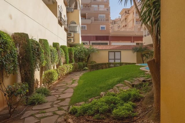 Lejlighed til salg i El Ejido - € 205.000 (Ref: 9837276)