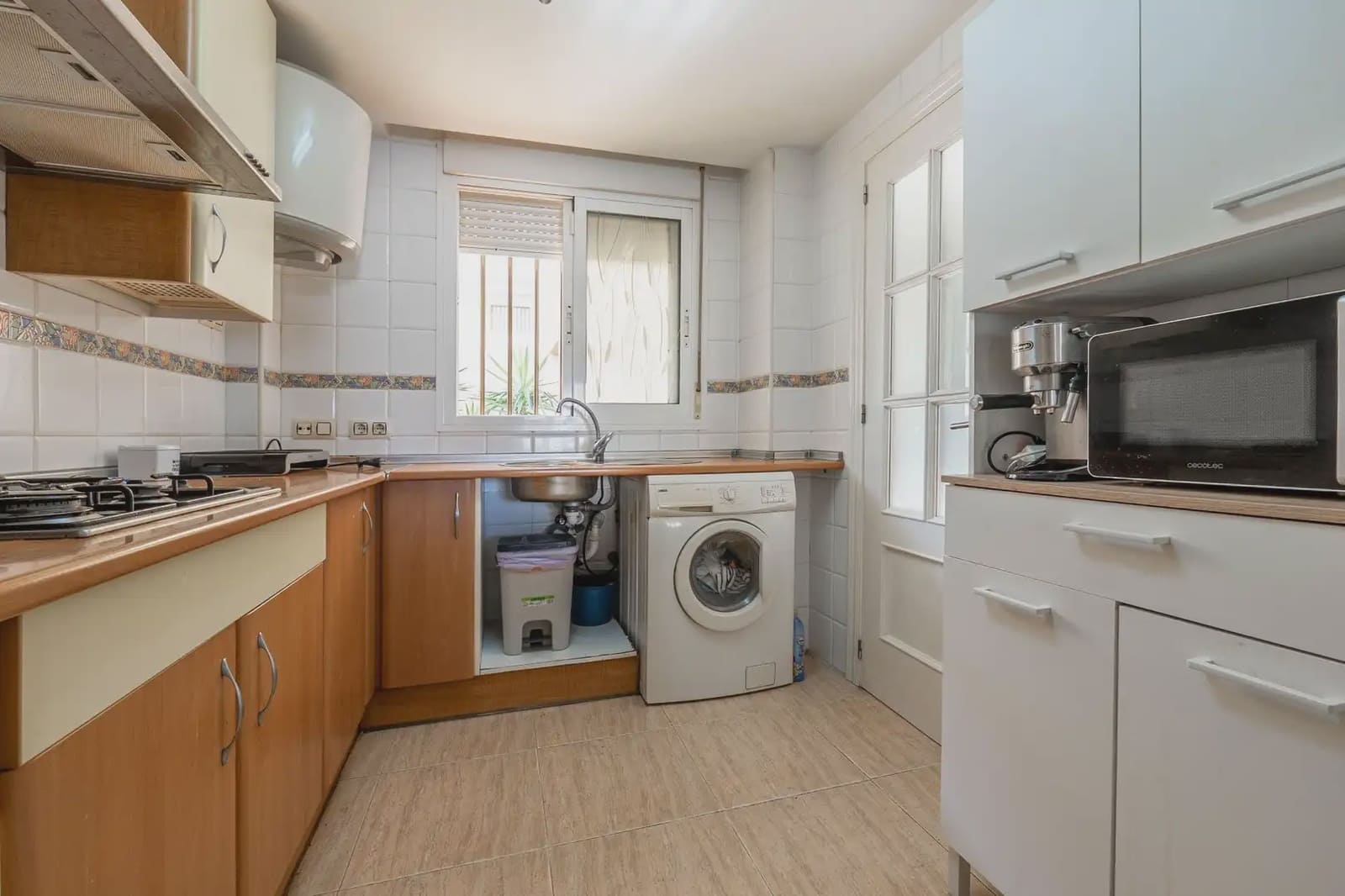 Flat for sale in El Ejido - € 205,000 (Ref: 9837276)