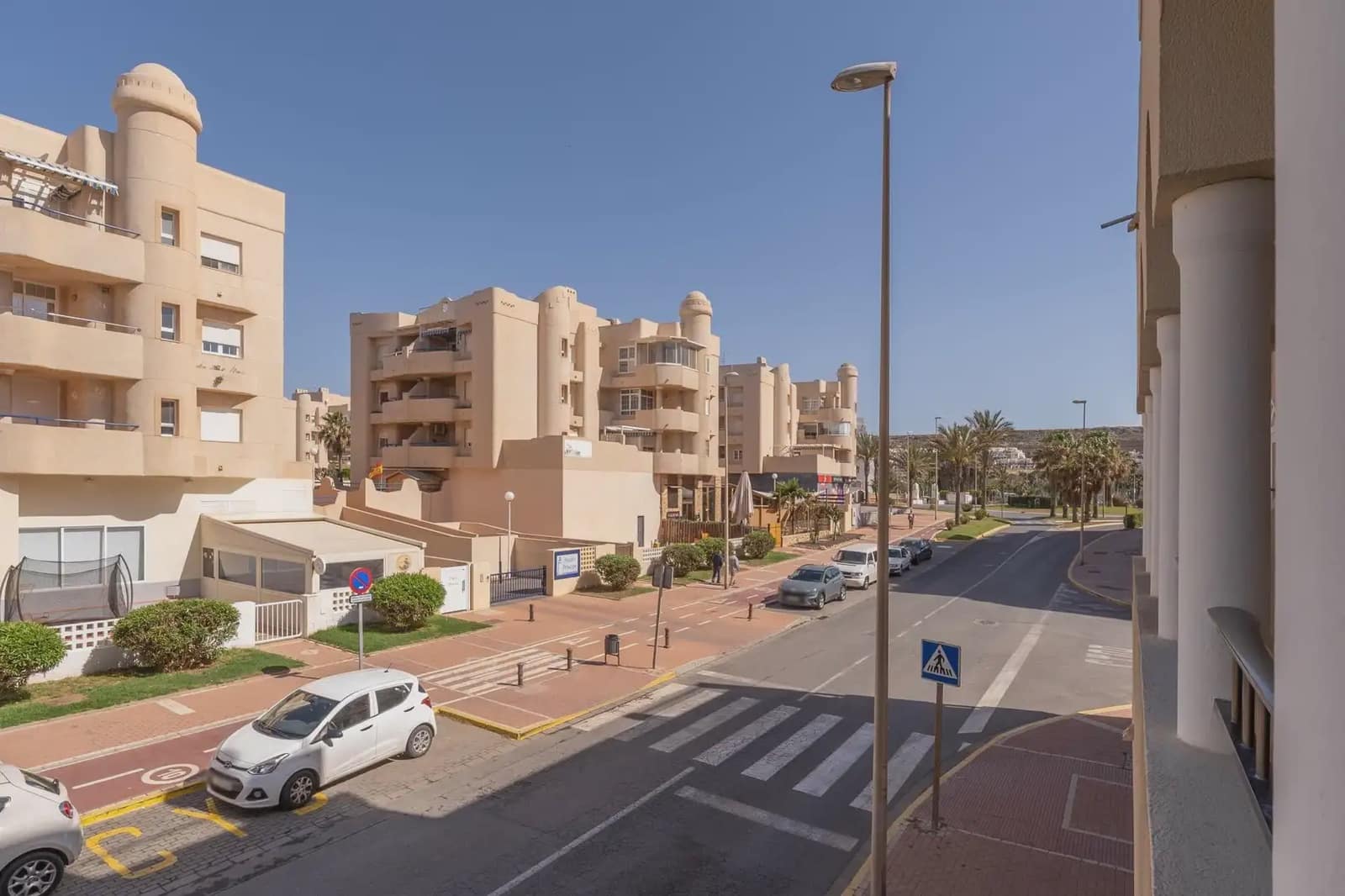 Flat for sale in El Ejido - € 205,000 (Ref: 9837276)