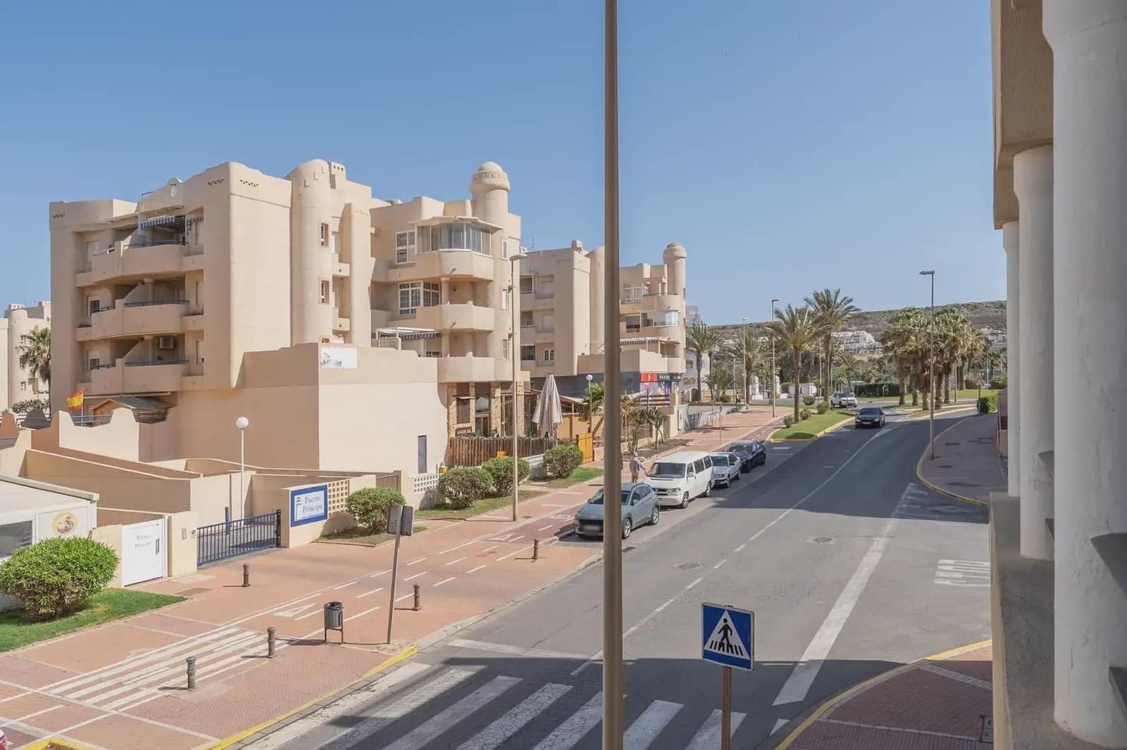 Flat for sale in El Ejido - € 205,000 (Ref: 9837276)