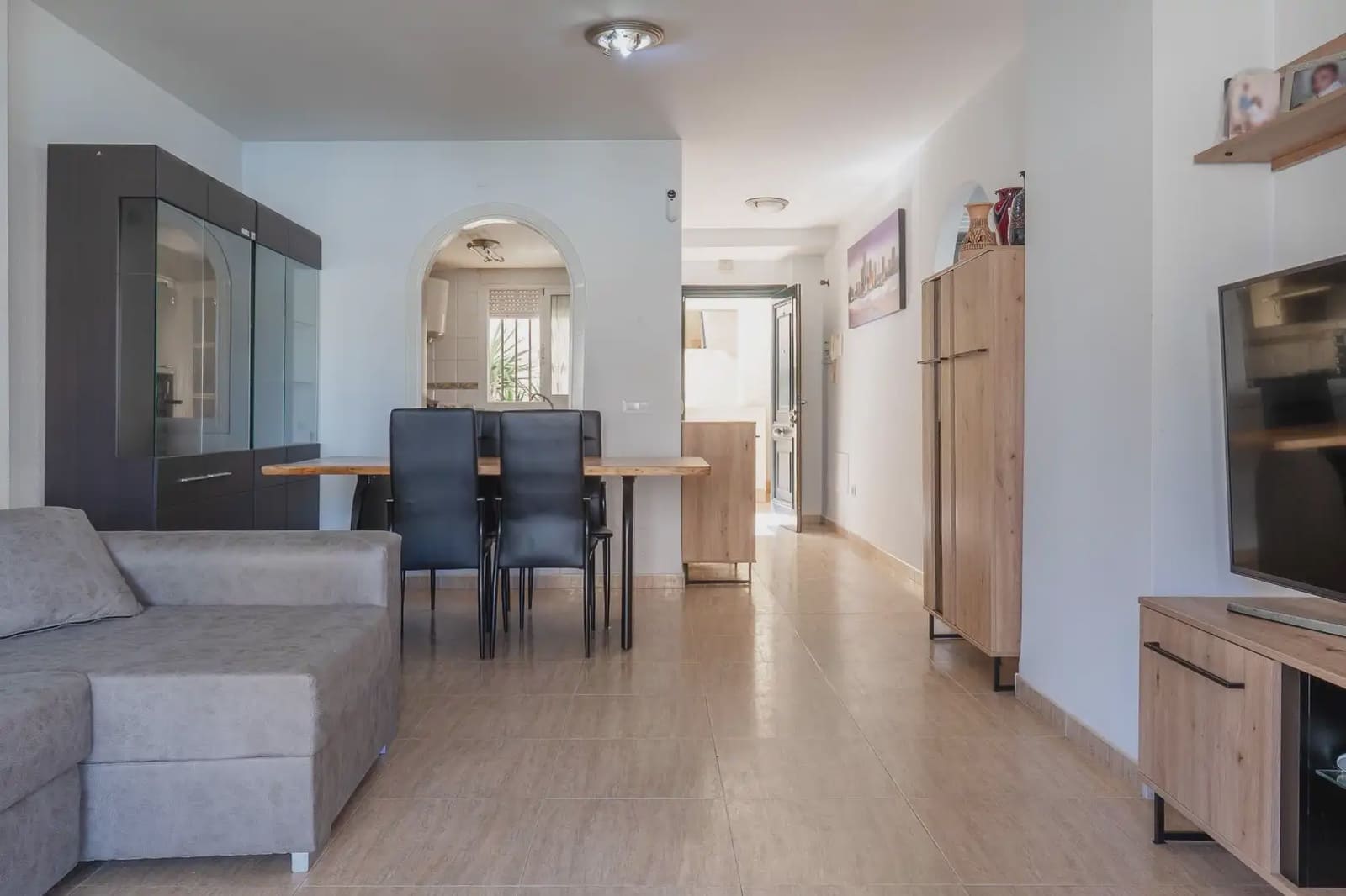 Flat for sale in El Ejido - € 205,000 (Ref: 9837276)