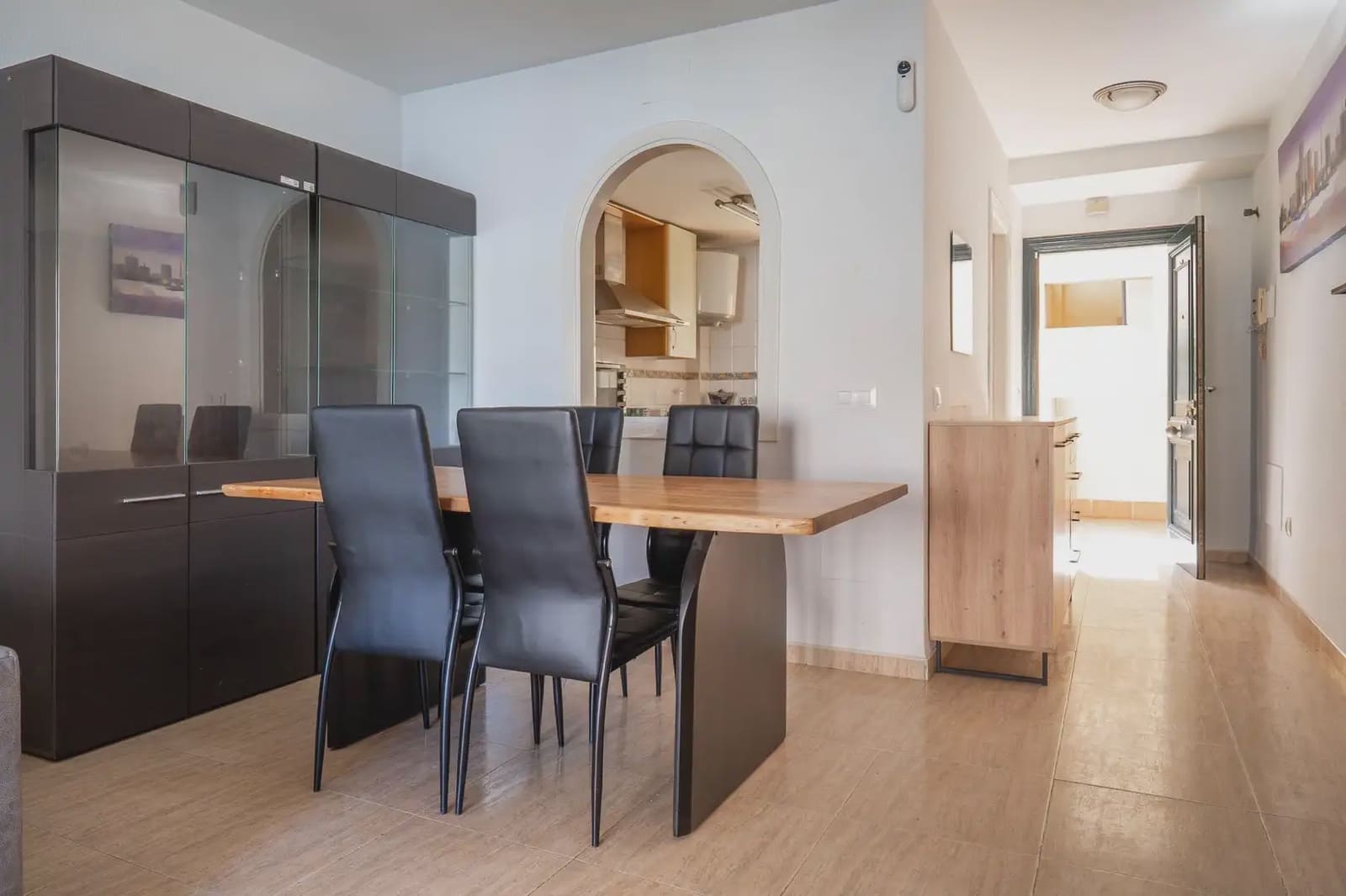 Flat for sale in El Ejido - € 205,000 (Ref: 9837276)