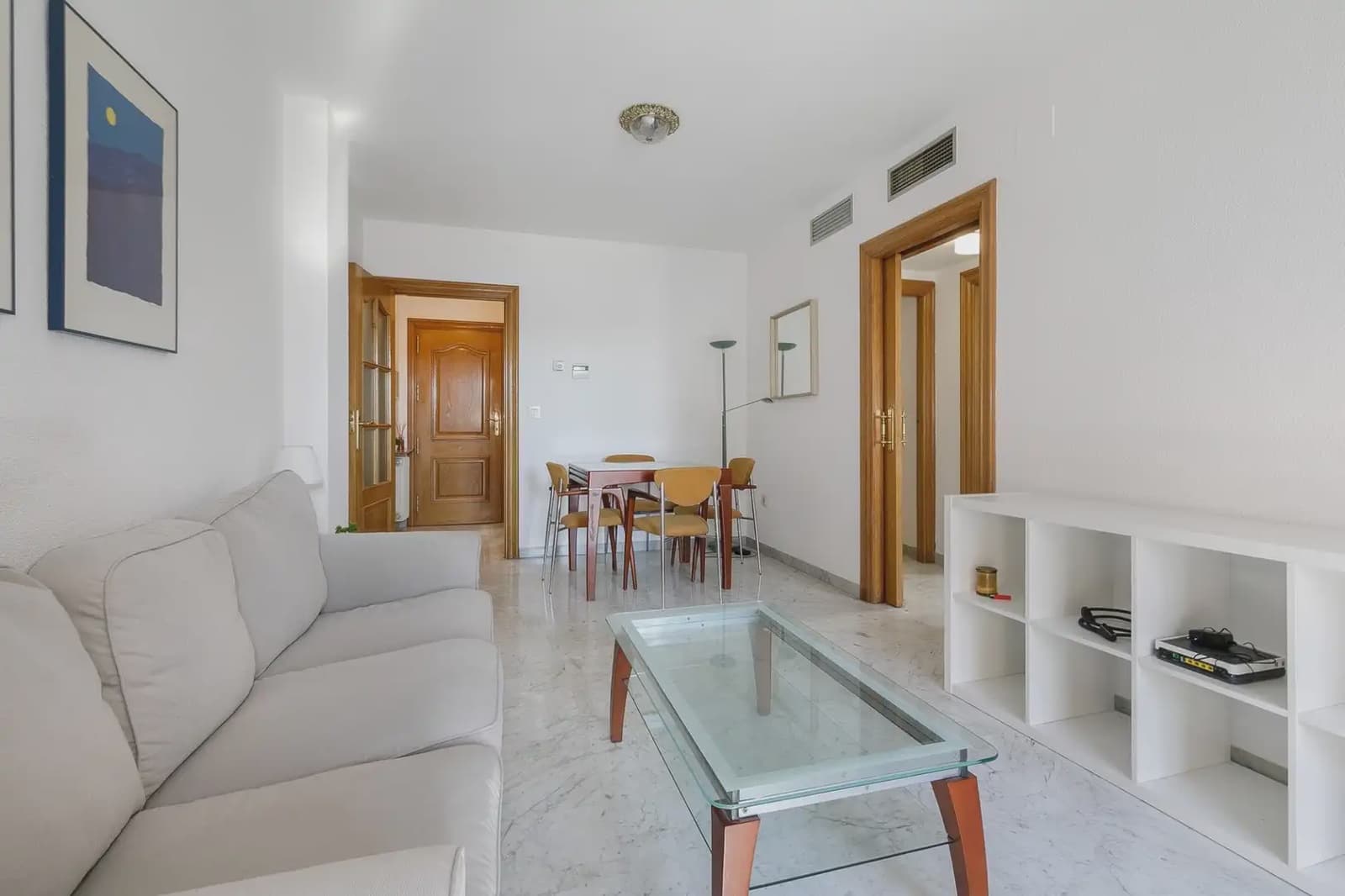 Lejlighed til salg i Granada by med garage - € 295.000 (Ref: 9837277)